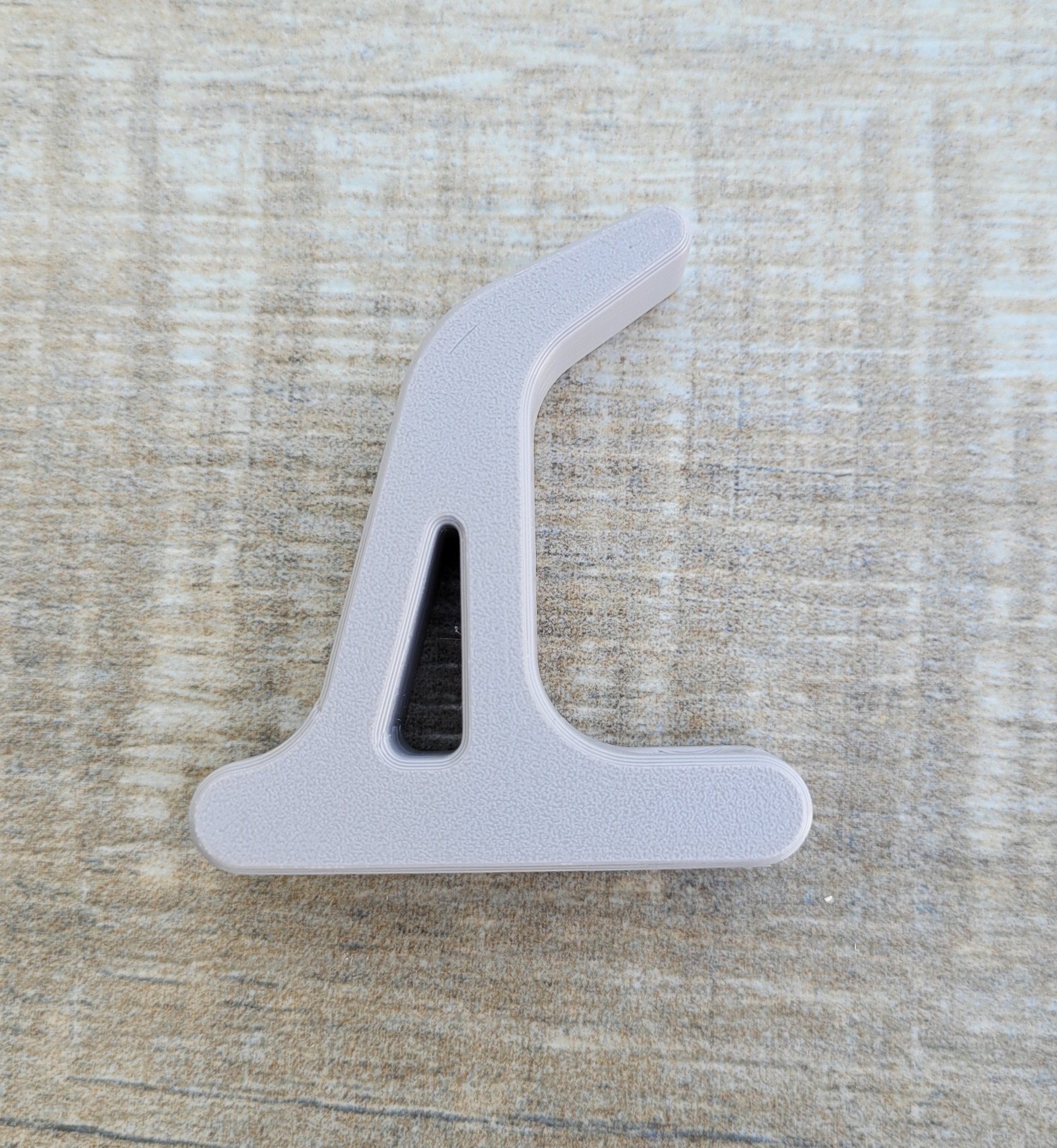 Simple wall hook / Einfacher Wandhaken