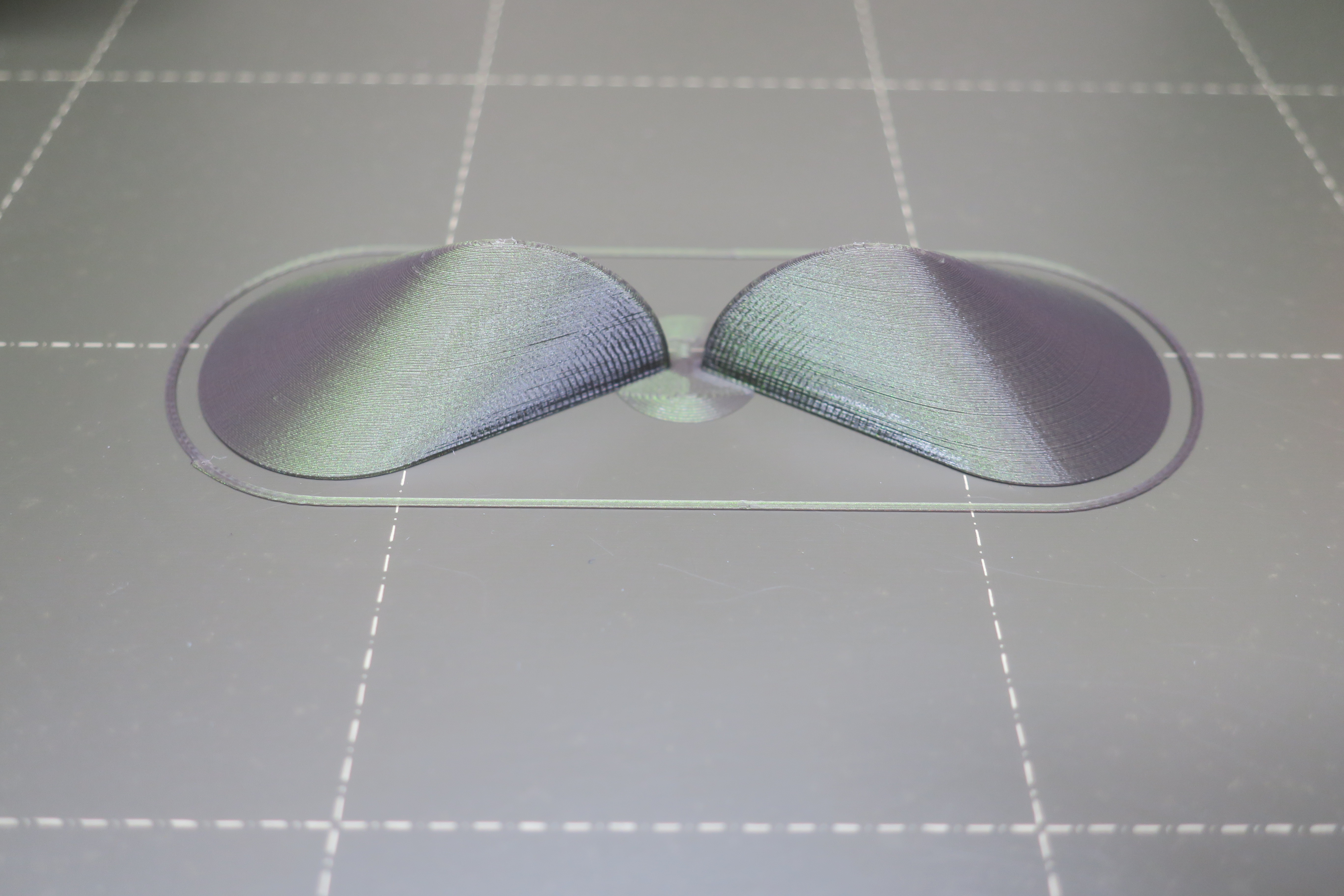 Miniatura 2 do modelo 3D Parametric Oloid