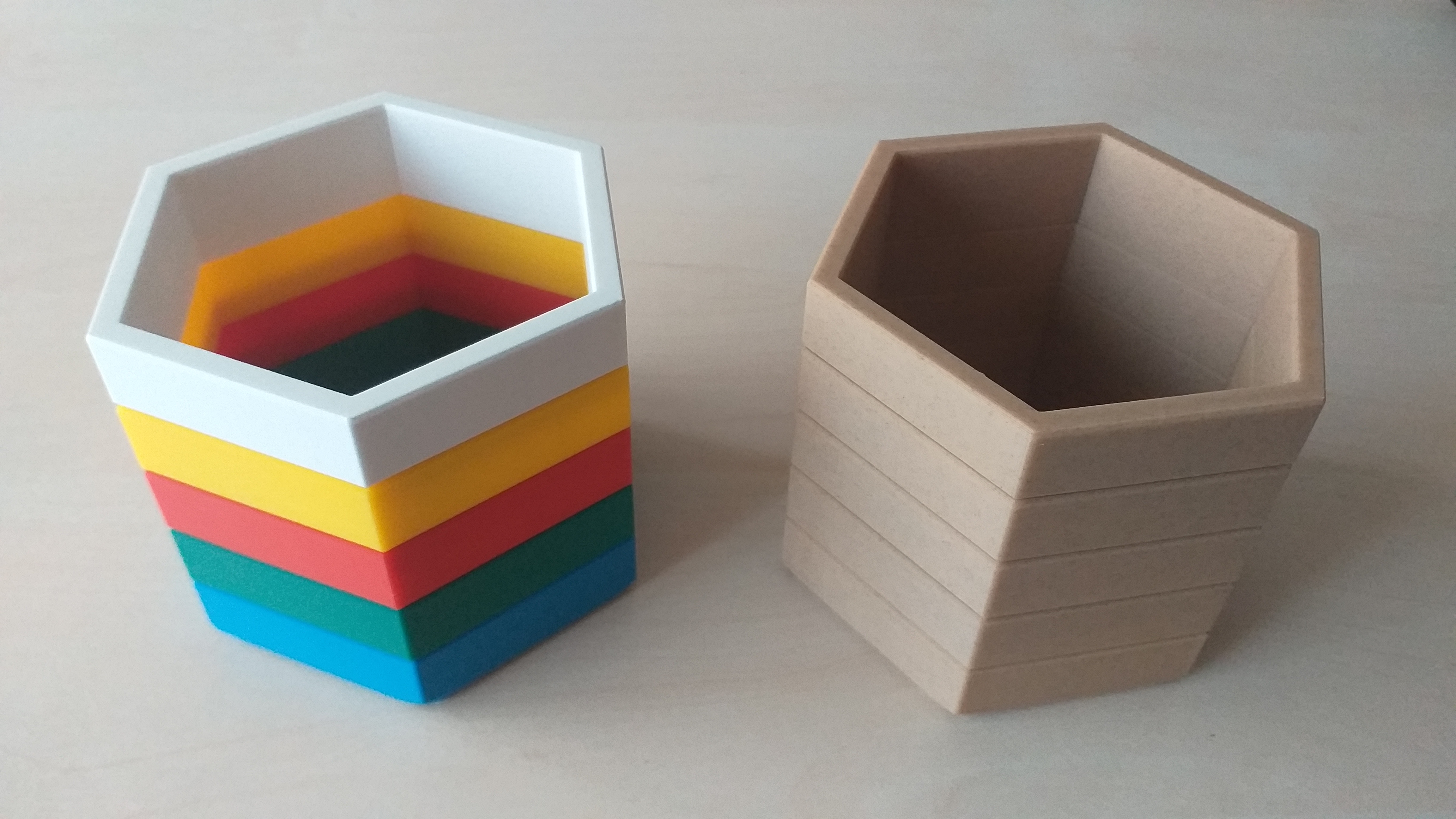 Hexagonal modular pot