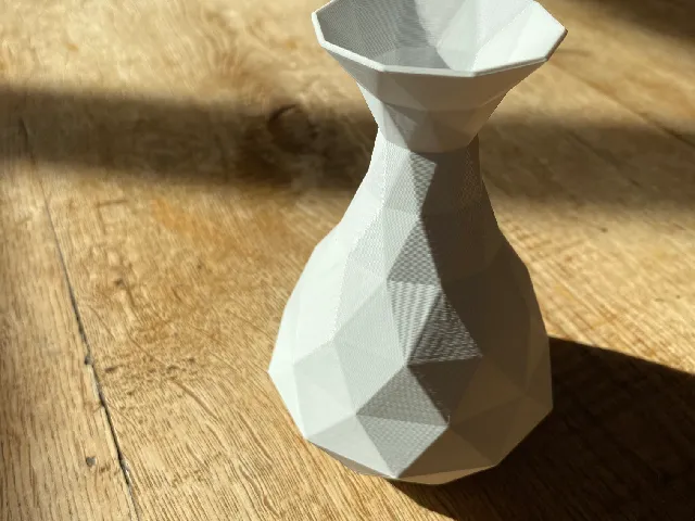 Low Poly Vase