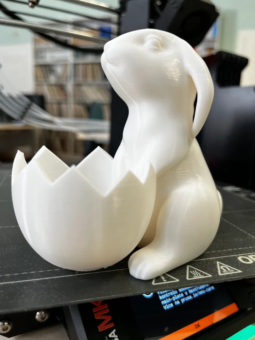 Easter Bunny with Egg No Support — miniatura 6
