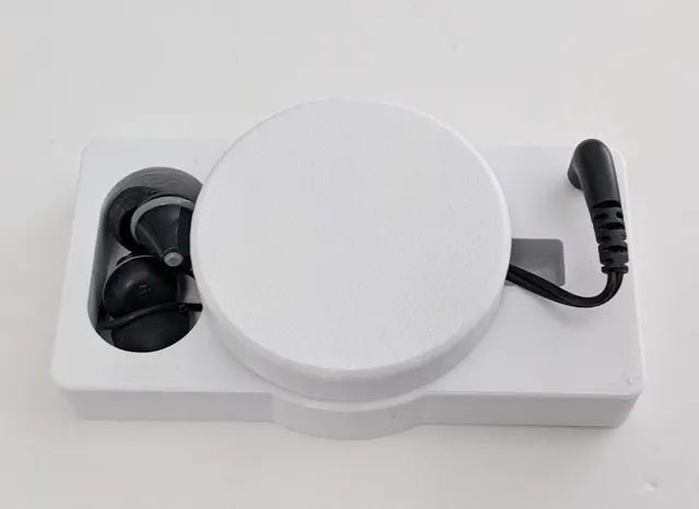 Earphone Keeper
