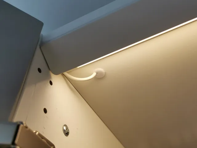 Översidan/Pax Cable Cutout Plug