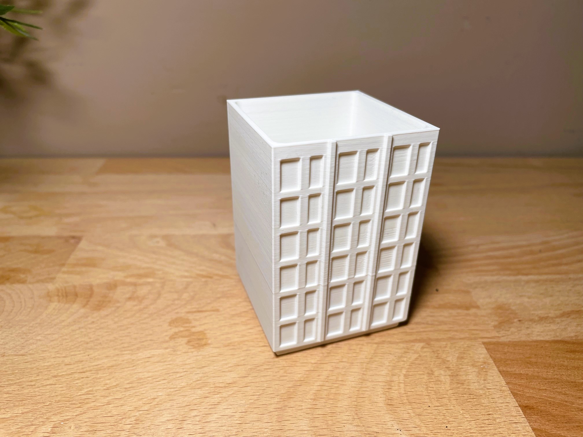 Miniatura 4 do modelo 3D Modular Vase - Storage tray - Skyscraper