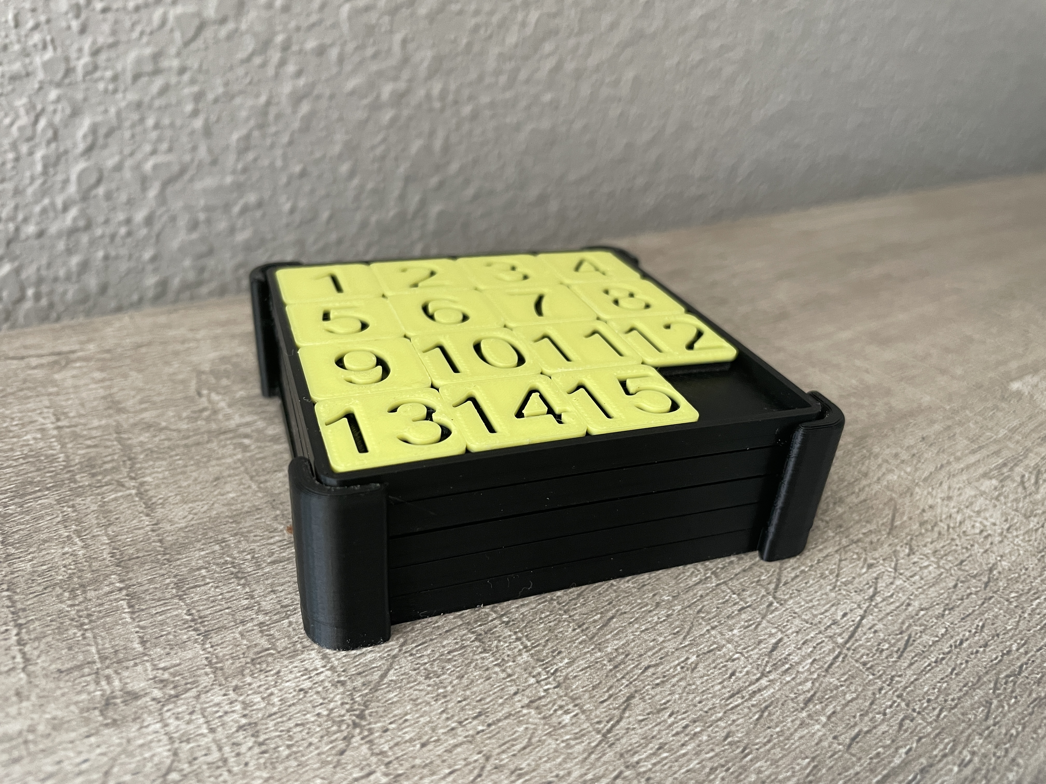 Miniatura 4 do modelo 3D Interactive Puzzle Coasters!
