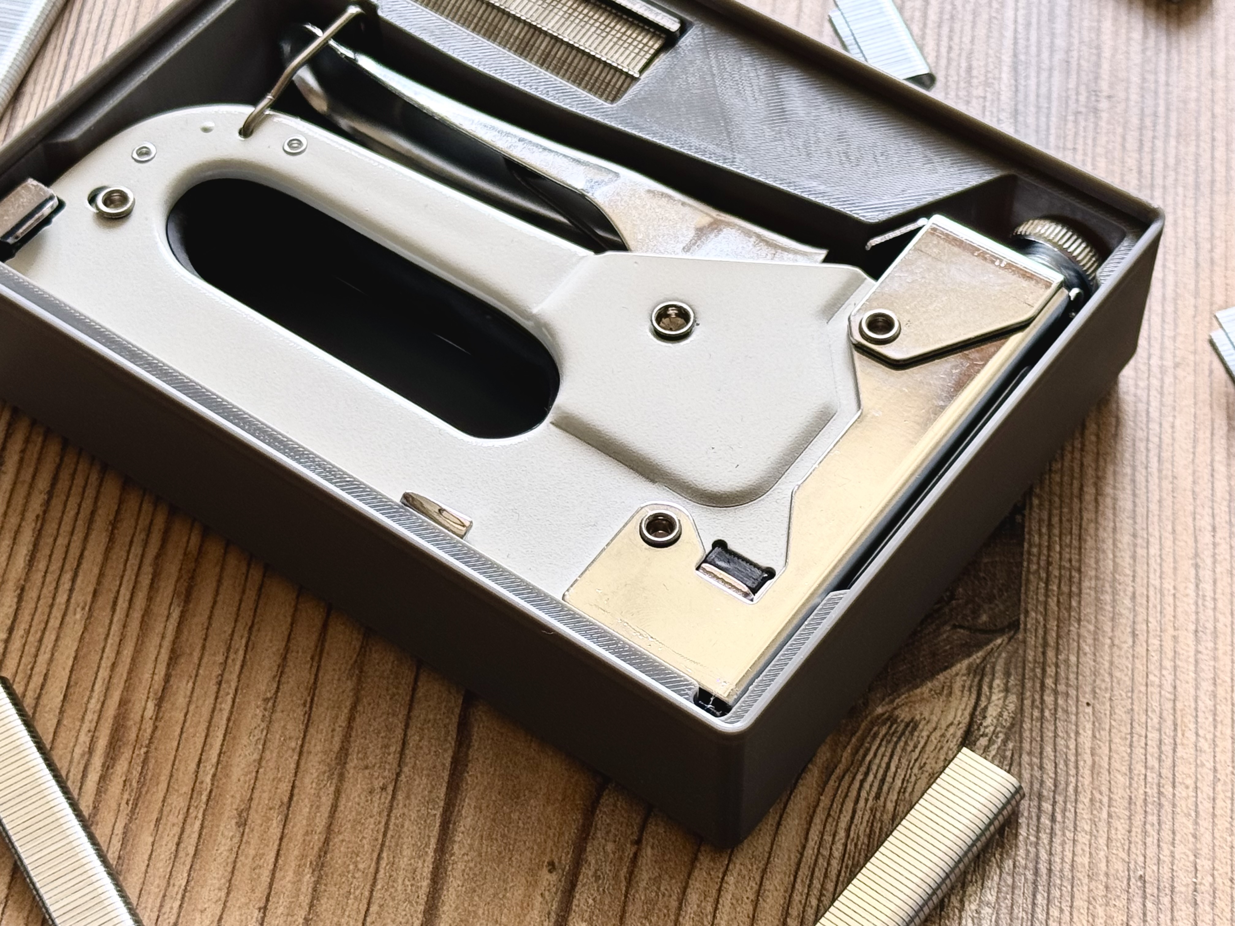 Gridfinity cradle for Bosch HT14 style staple guns