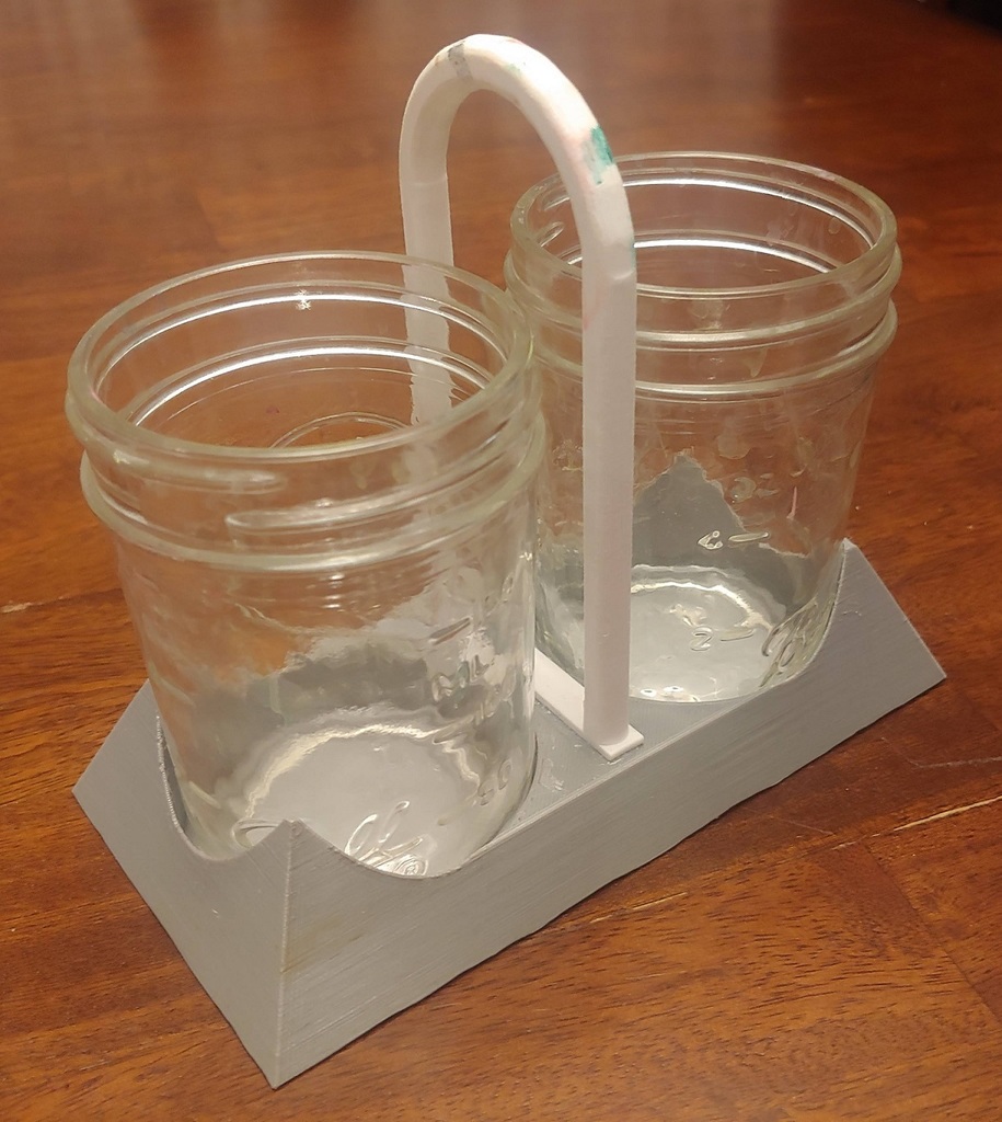 Small mason jar holder with handle