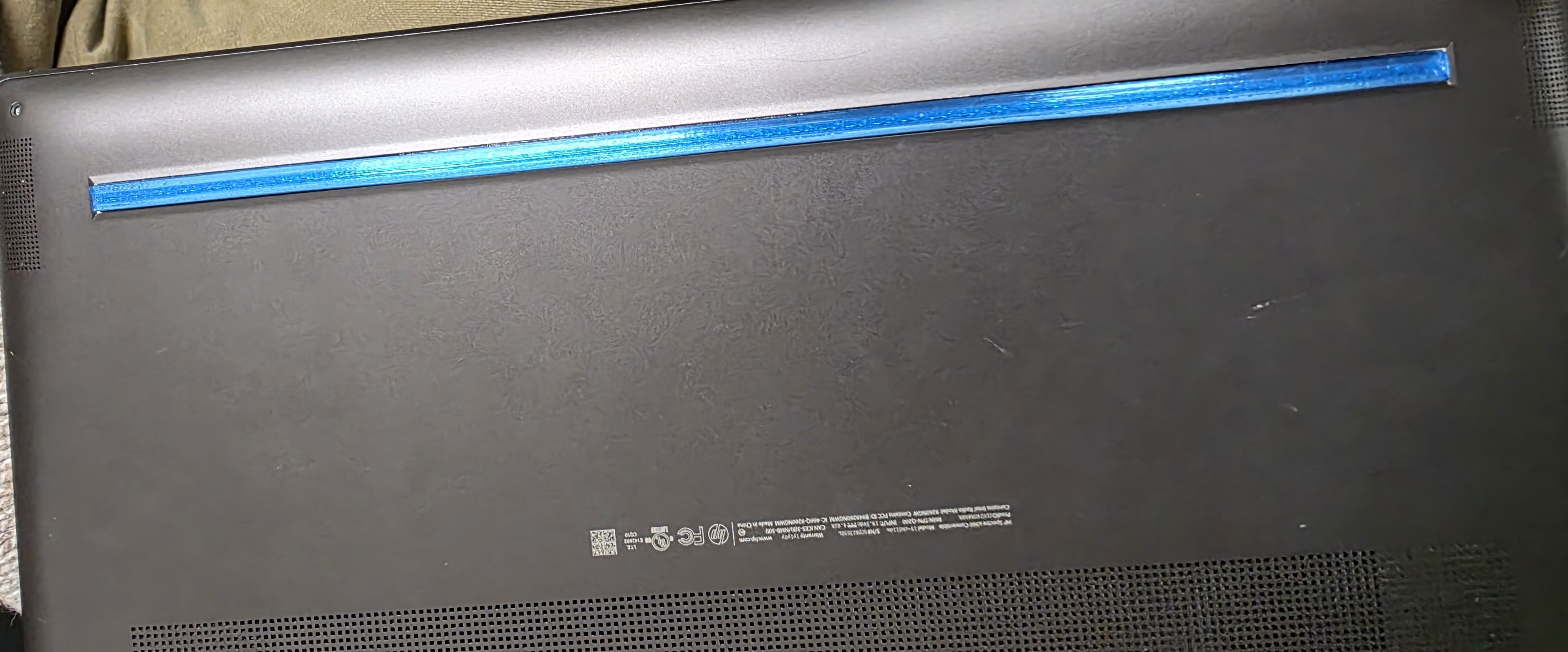 HP Spectre 360 15-ch011dx or similar Foot