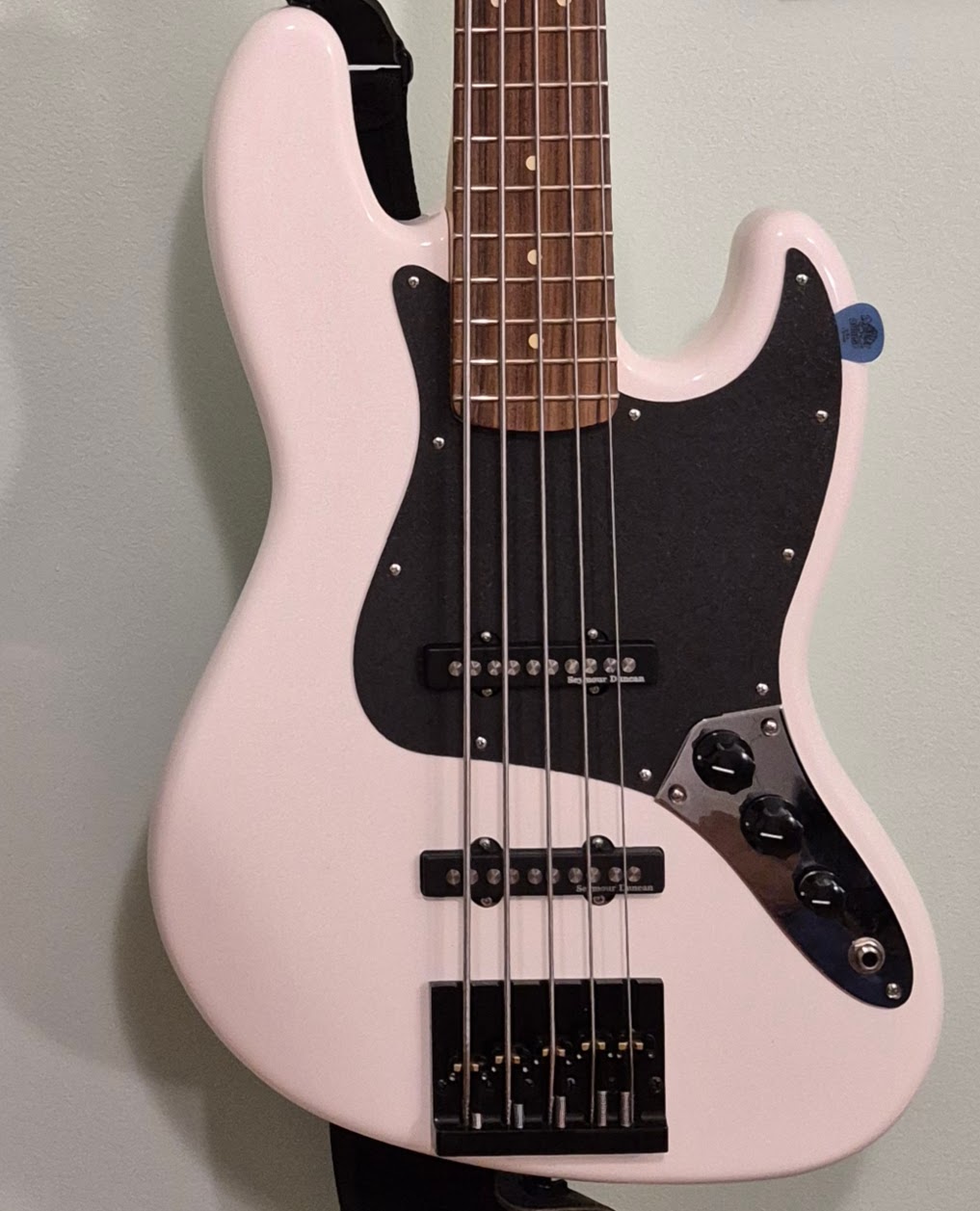 Pickguard for Fender Jazz Bass V