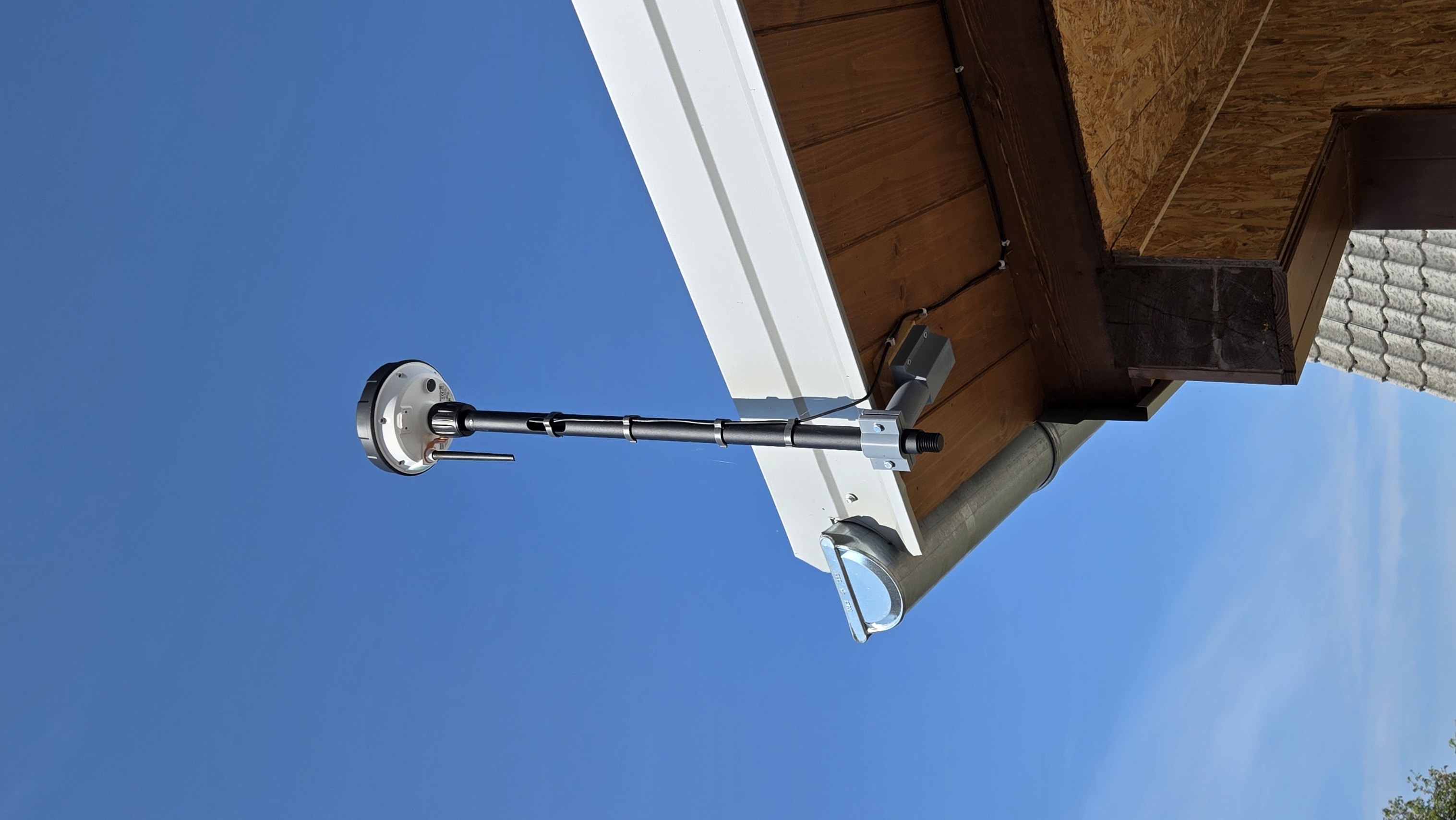 Clamp for mammotion rtk
