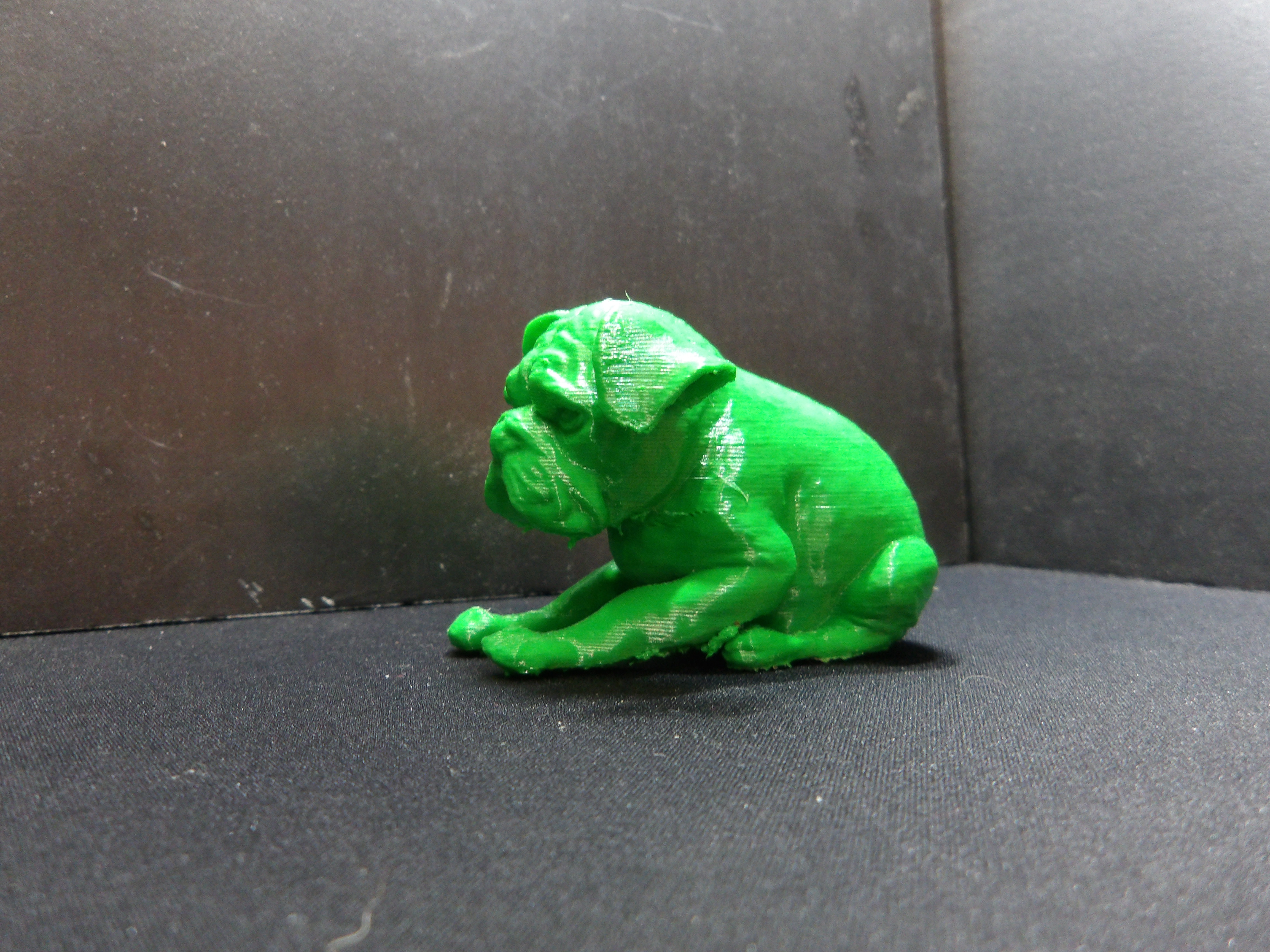 Miniatura 5 do modelo 3D A Grumpy dog.