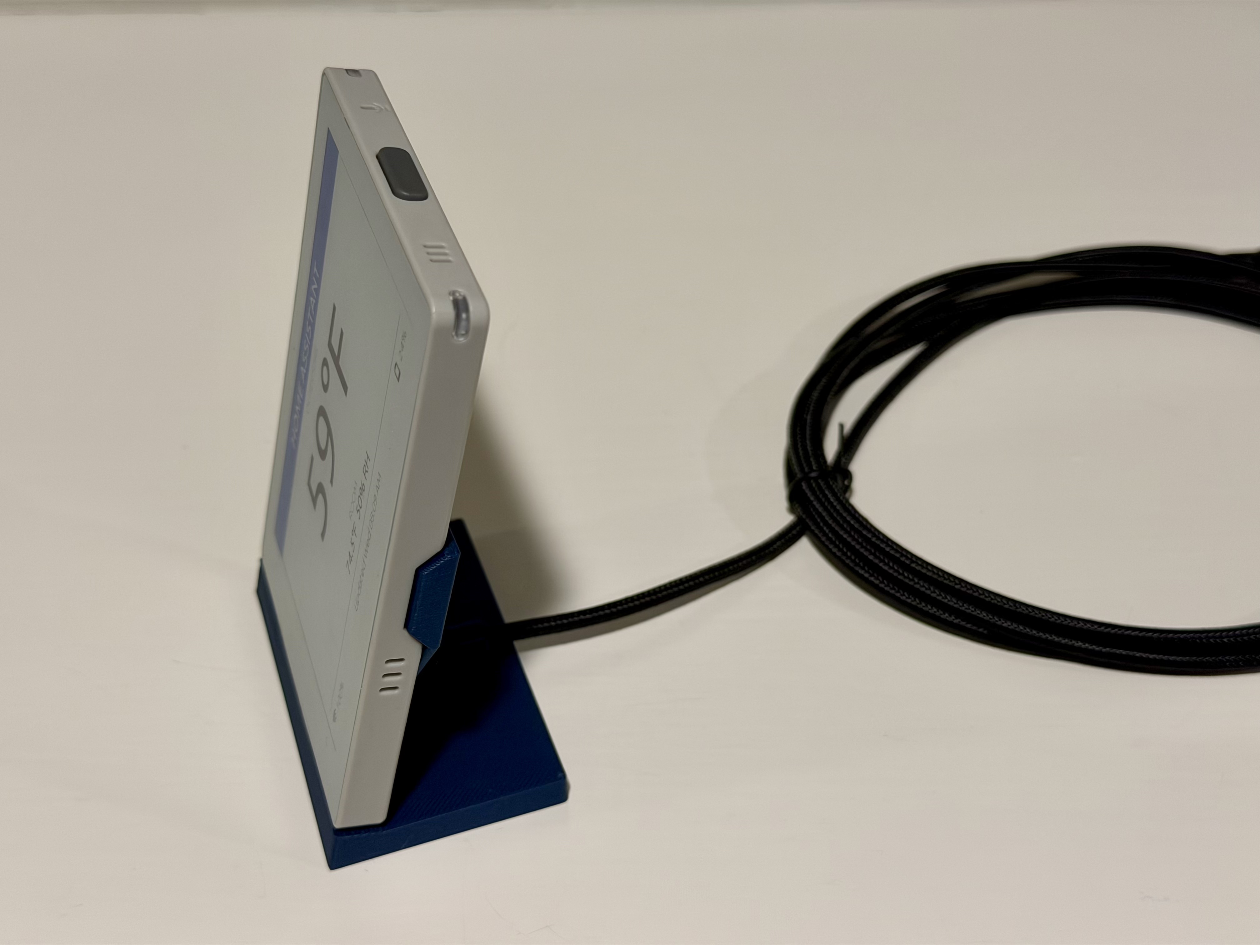M5Stack Paper Color e-paper Display Stand (Portrait Orientation)
