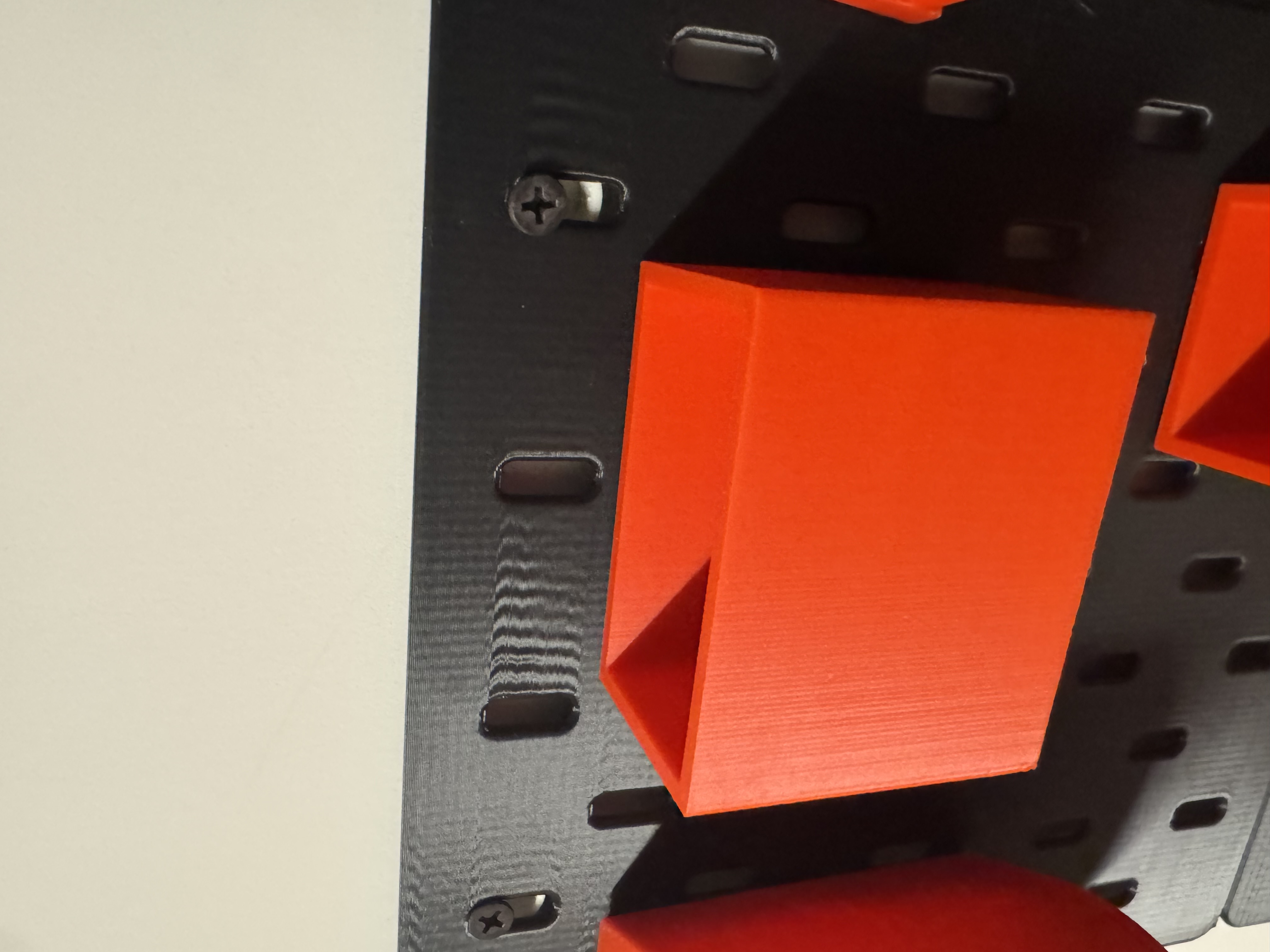 Drill bit holder