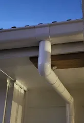Spouting gutter drain clip on - Marley Stormcloud