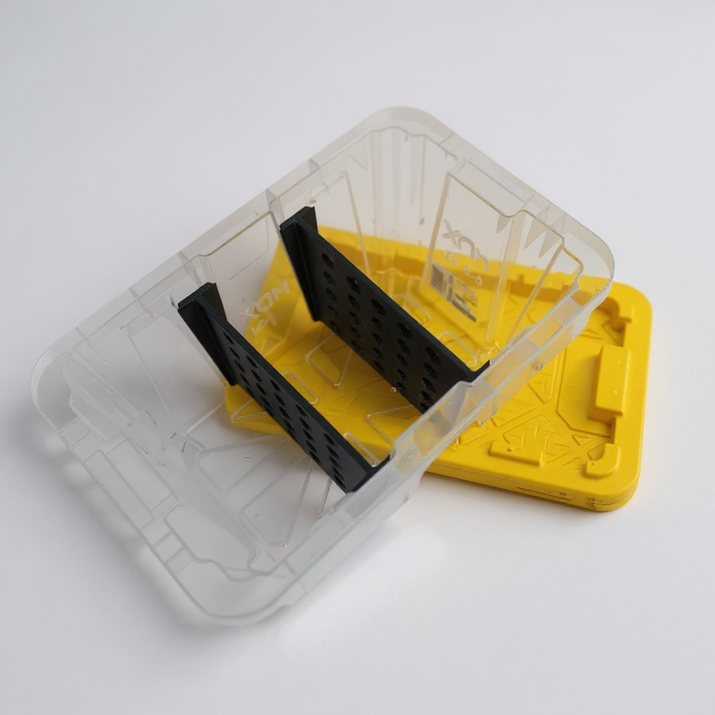 6.5 Quart HDX Bin Dividers (6.5-Qt Tough Storage Tote in Black with Yellow Lid)