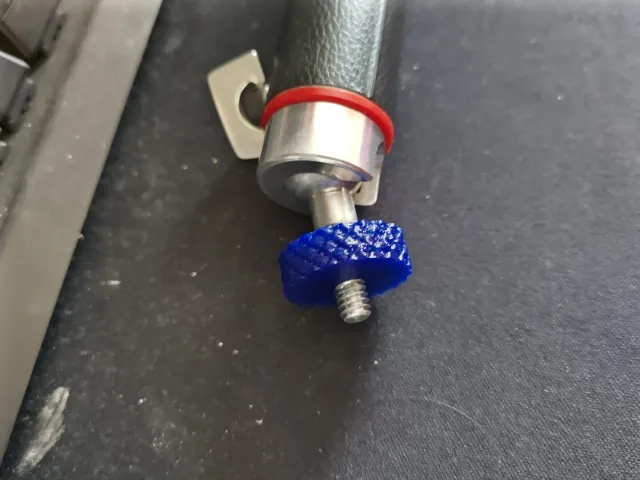 Photo screw nut