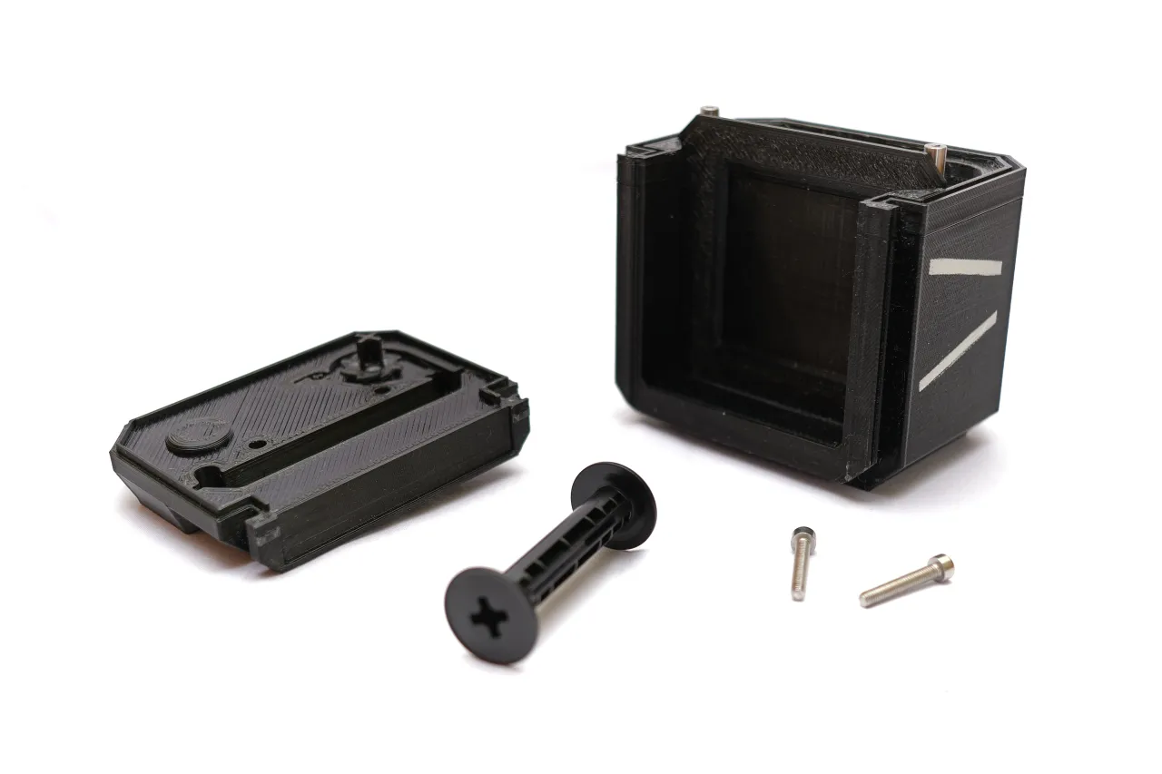 MEDIUM FORMAT CAMERA for MAMIYA PRESS LENSES by doroteo | Download