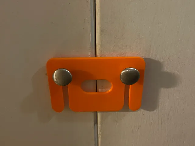 Puppy cupboard / towel cabinet lock