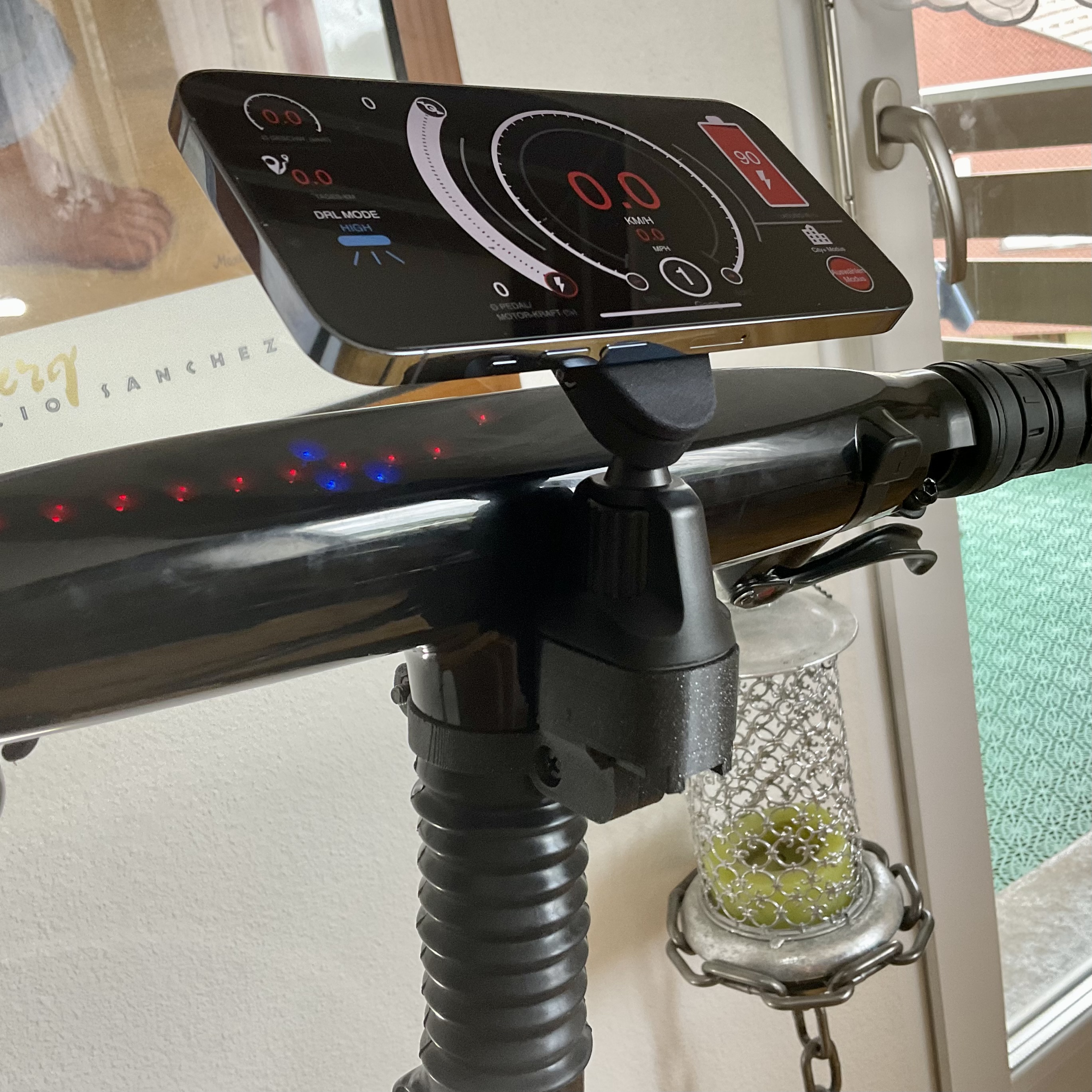 Updated Version: FilonoQ - Magnetic iPhone 12 (and above) holder for Gocycle (with adjustable handle bar like G4+ or above)