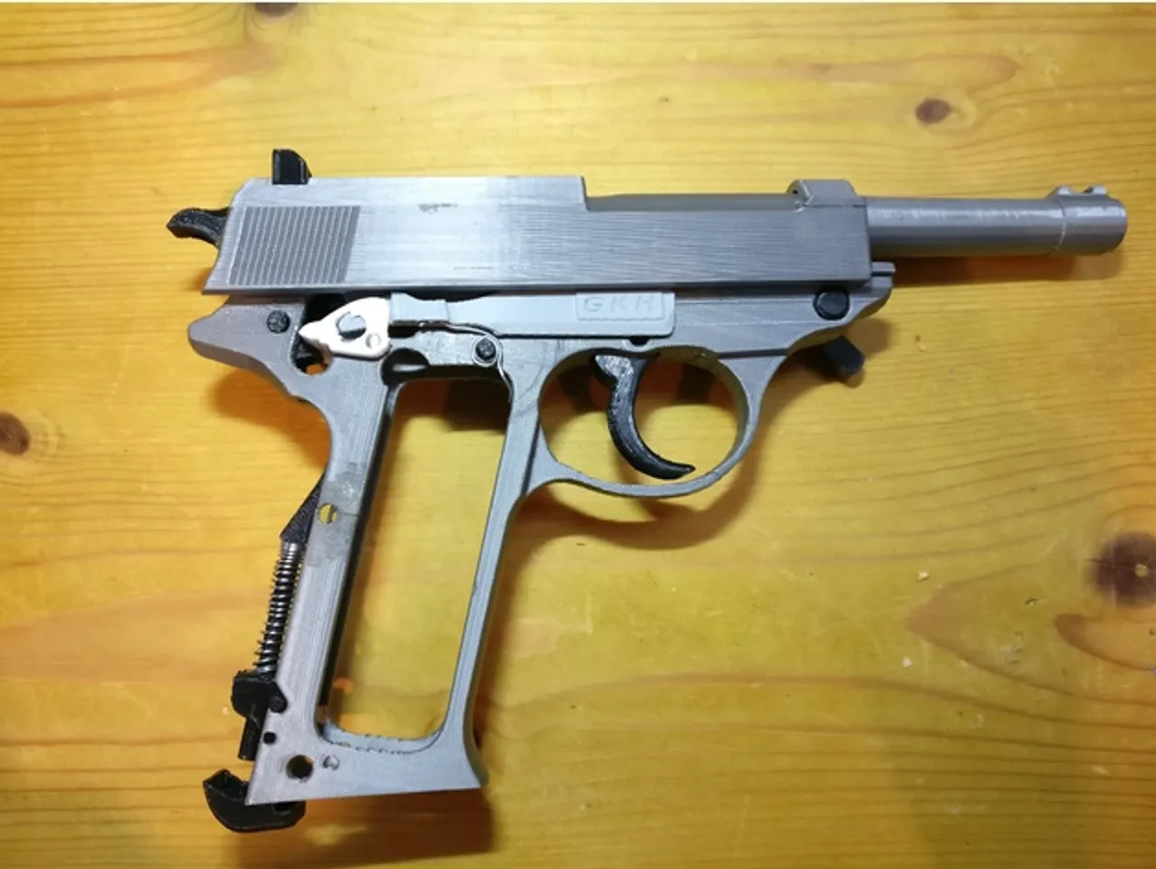 ショップレビュー ランキング ( Pistol P-38 Walther Replica free Download | Jace1969 by ) 模型製作用品
