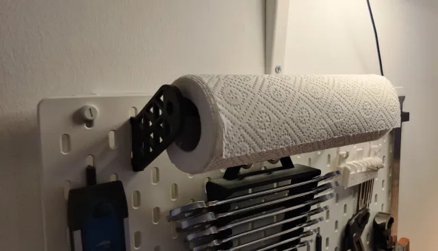 Skadis kitchenroll_hanger up