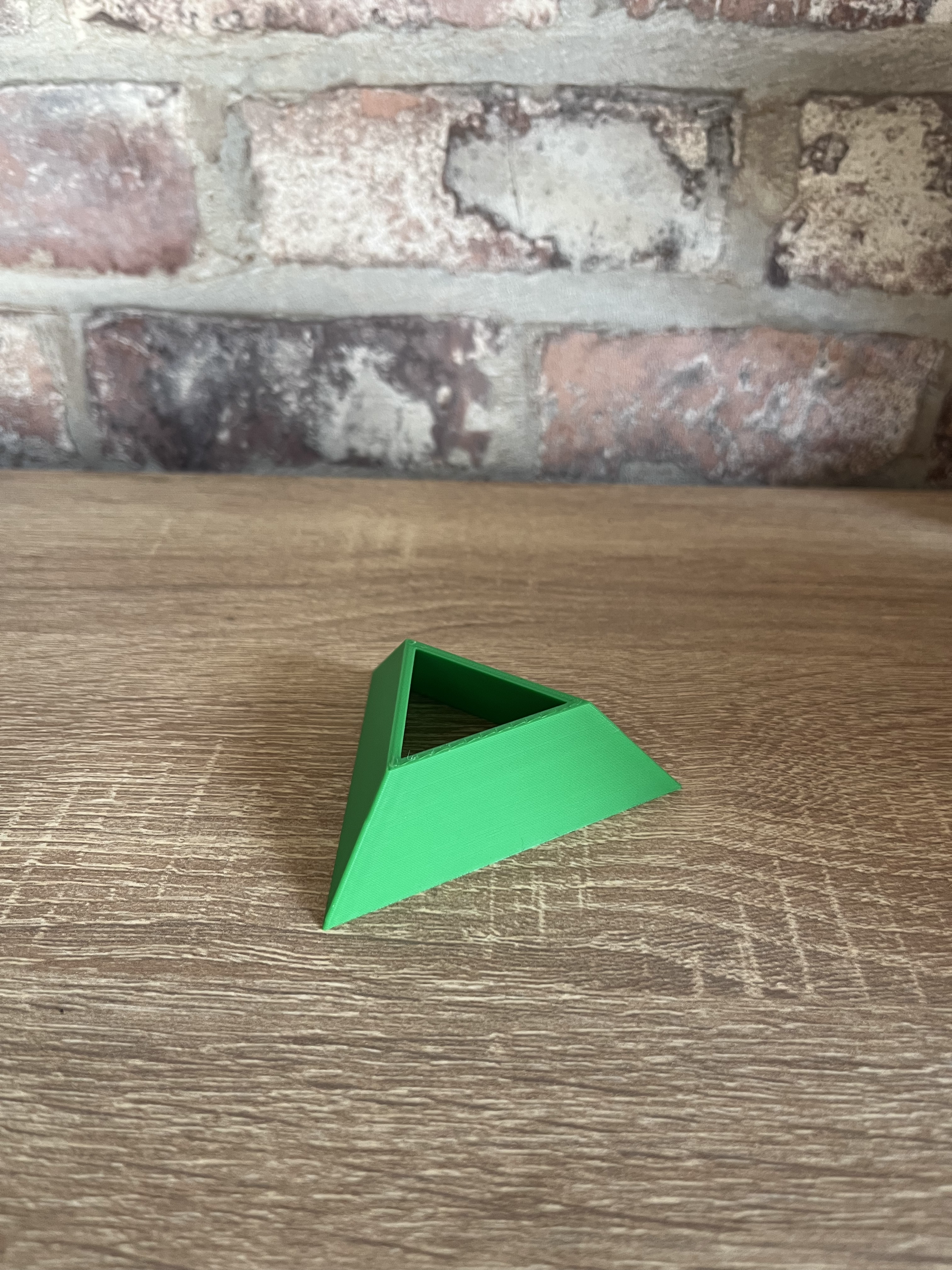 Miniatura 6 do modelo 3D rubick's cube stand