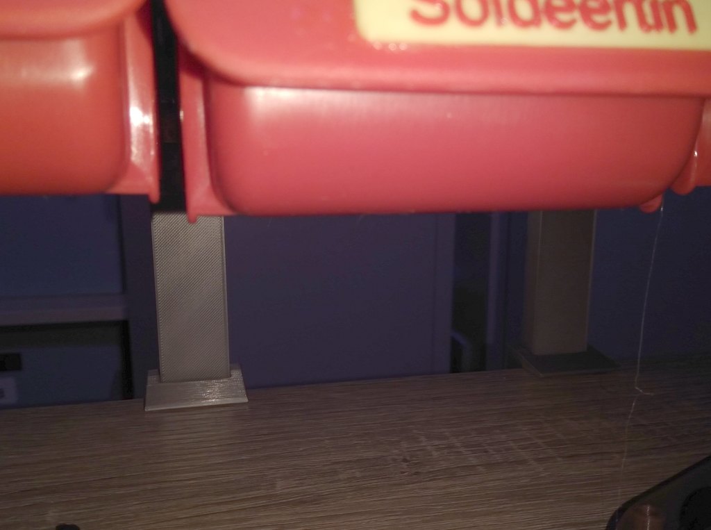 Miniatura 4 do modelo 3D Standard for stacking bins
