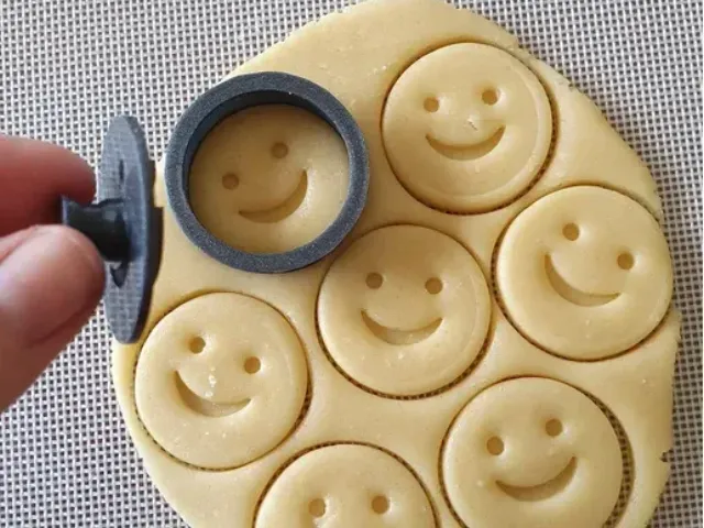 Face Cookie Cutters