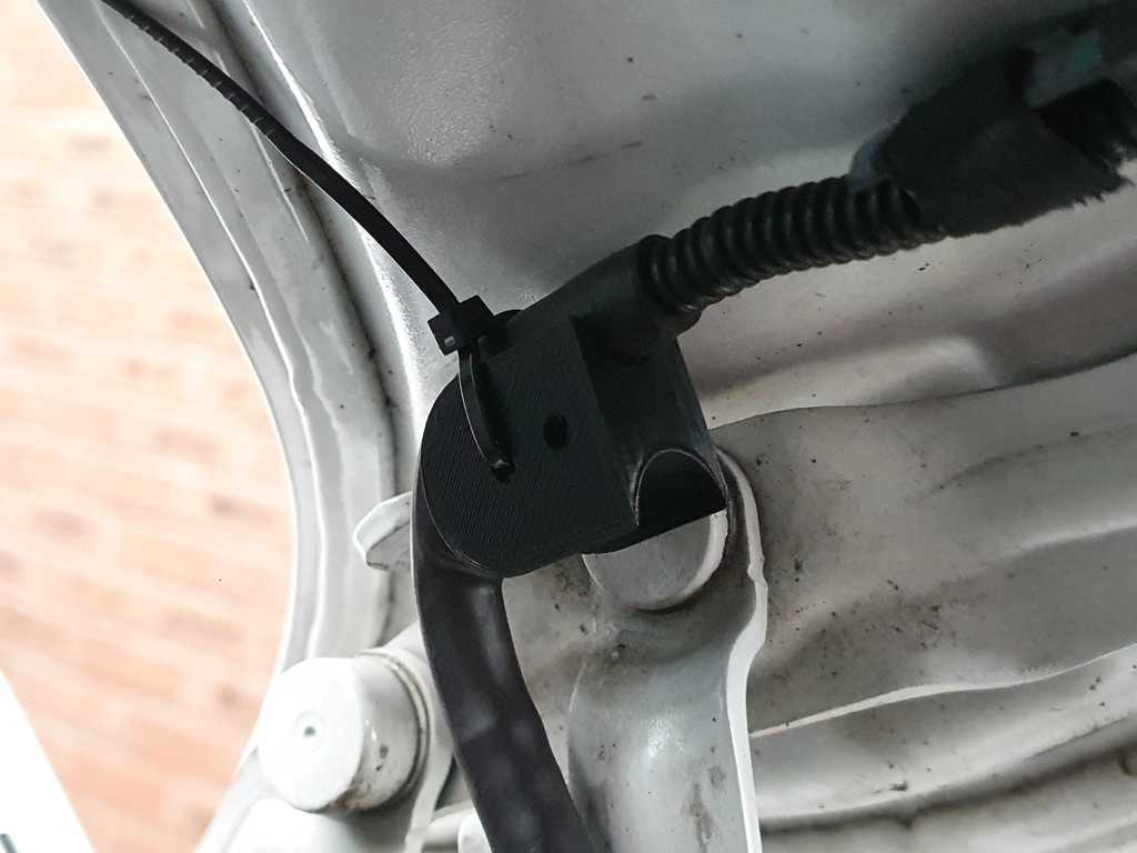 VW T5 Washer Cable Holder