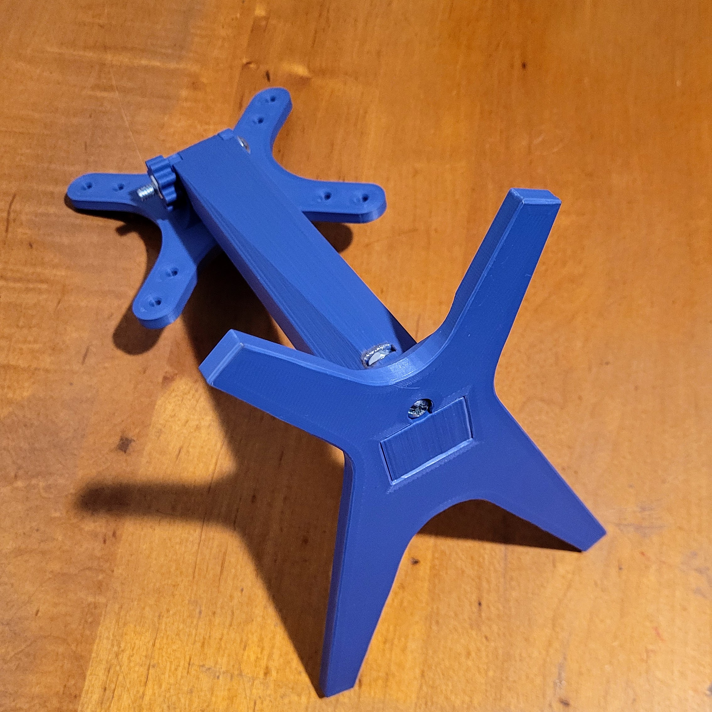 Miniatura 2 do modelo 3D Simple VESA mount