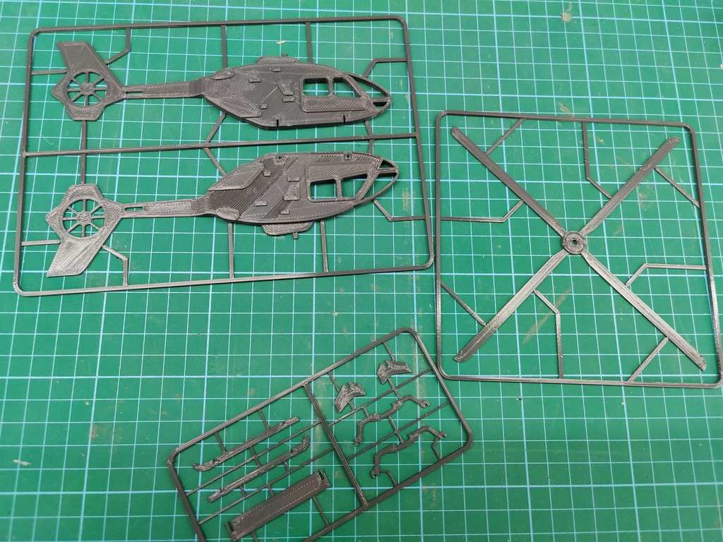 EC135 Helicopter Kit Card w/ printable instructions by Robatzen