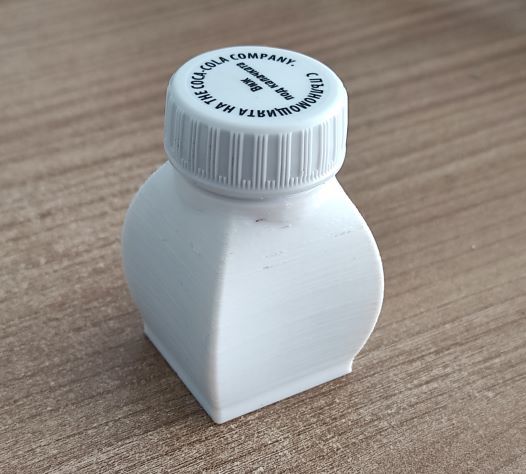 Miniatura 2 do modelo 3D Mini Bottle