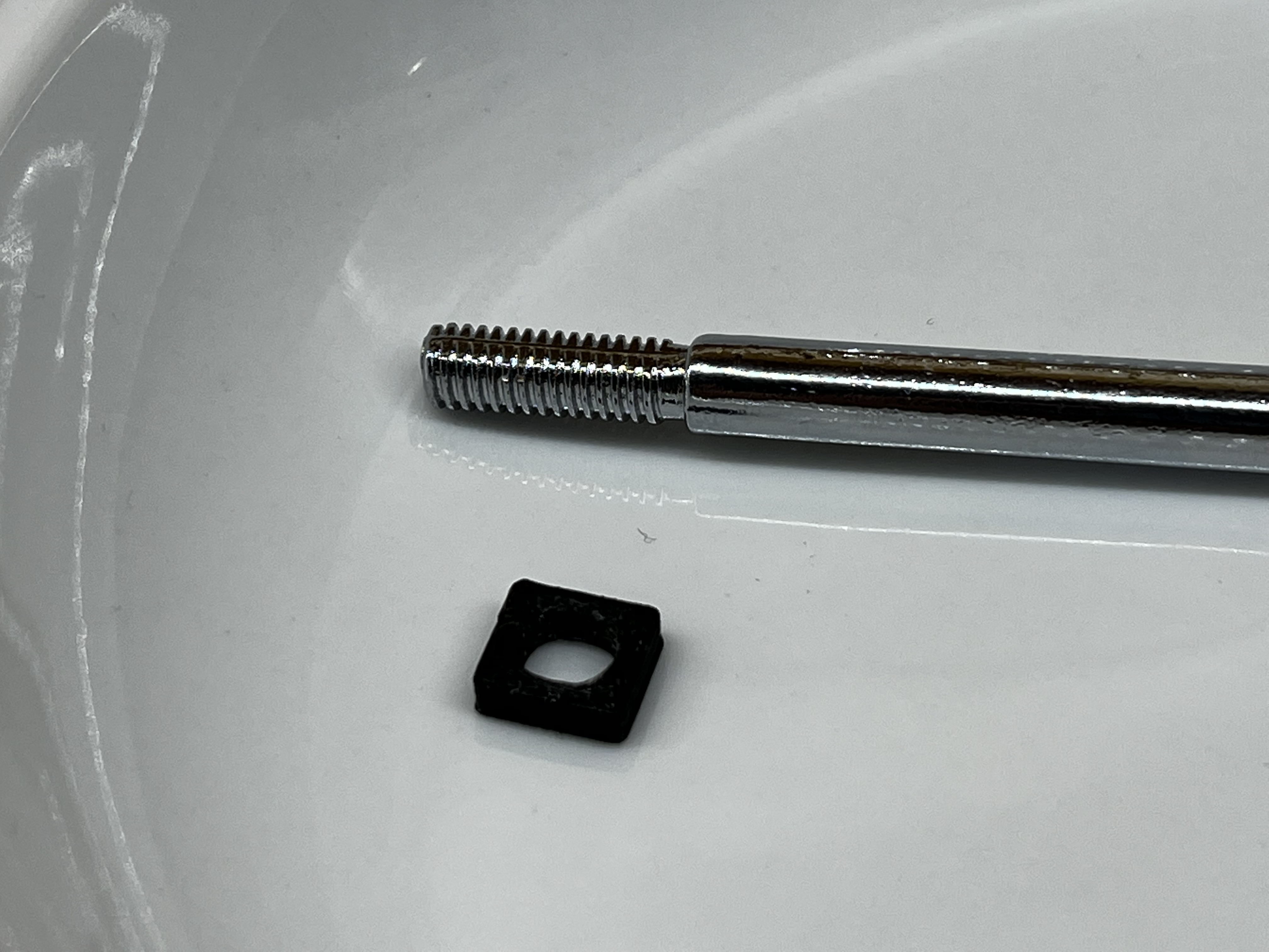 Miniatura 3 do modelo 3D Construct support for porcelain cake stand