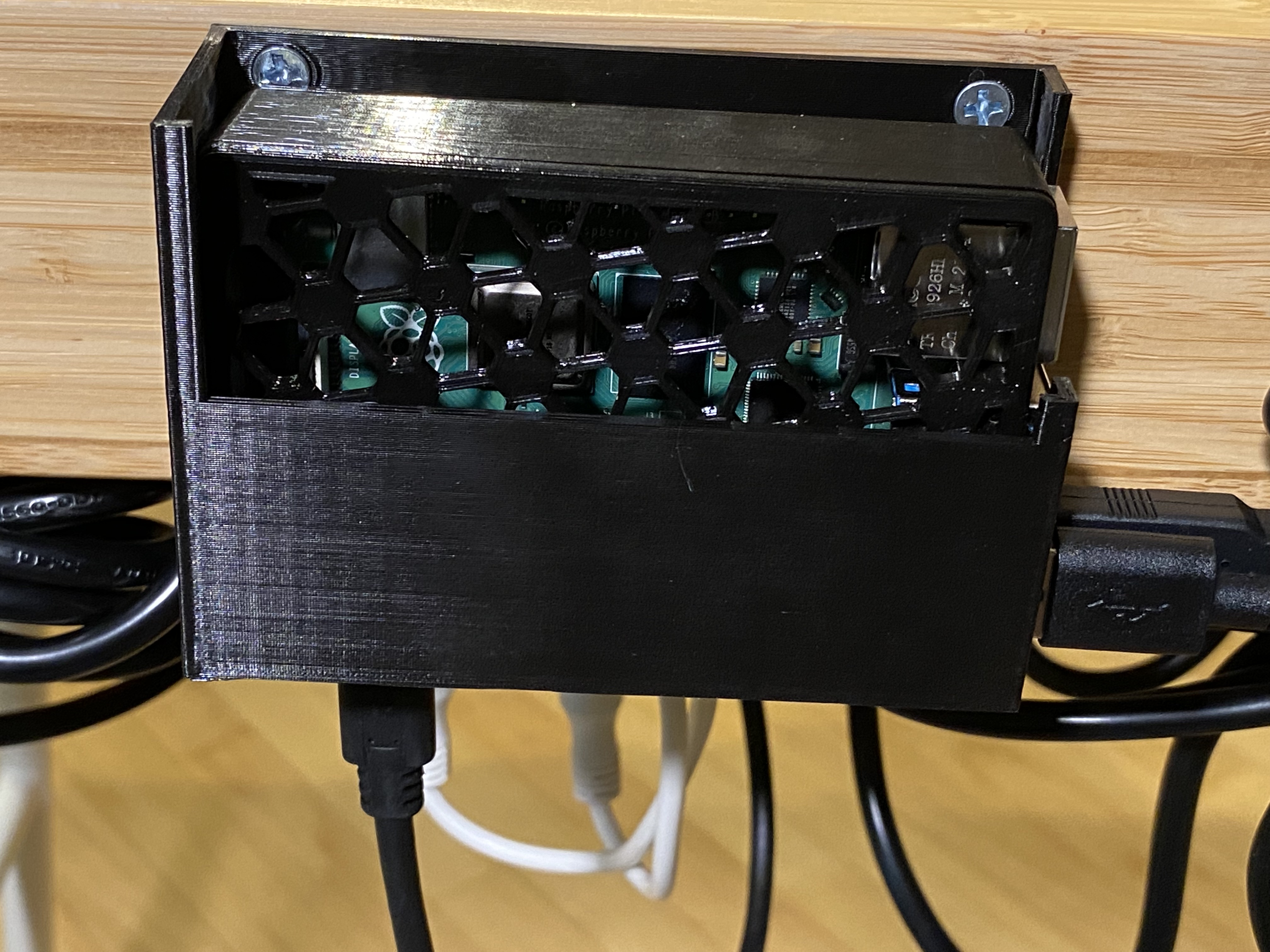 Raspberry pi 3 or 4 holder by radiojack download free stl model