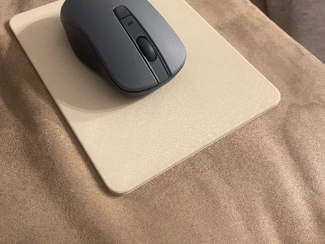 Simple Couch Arm Mouse Pad