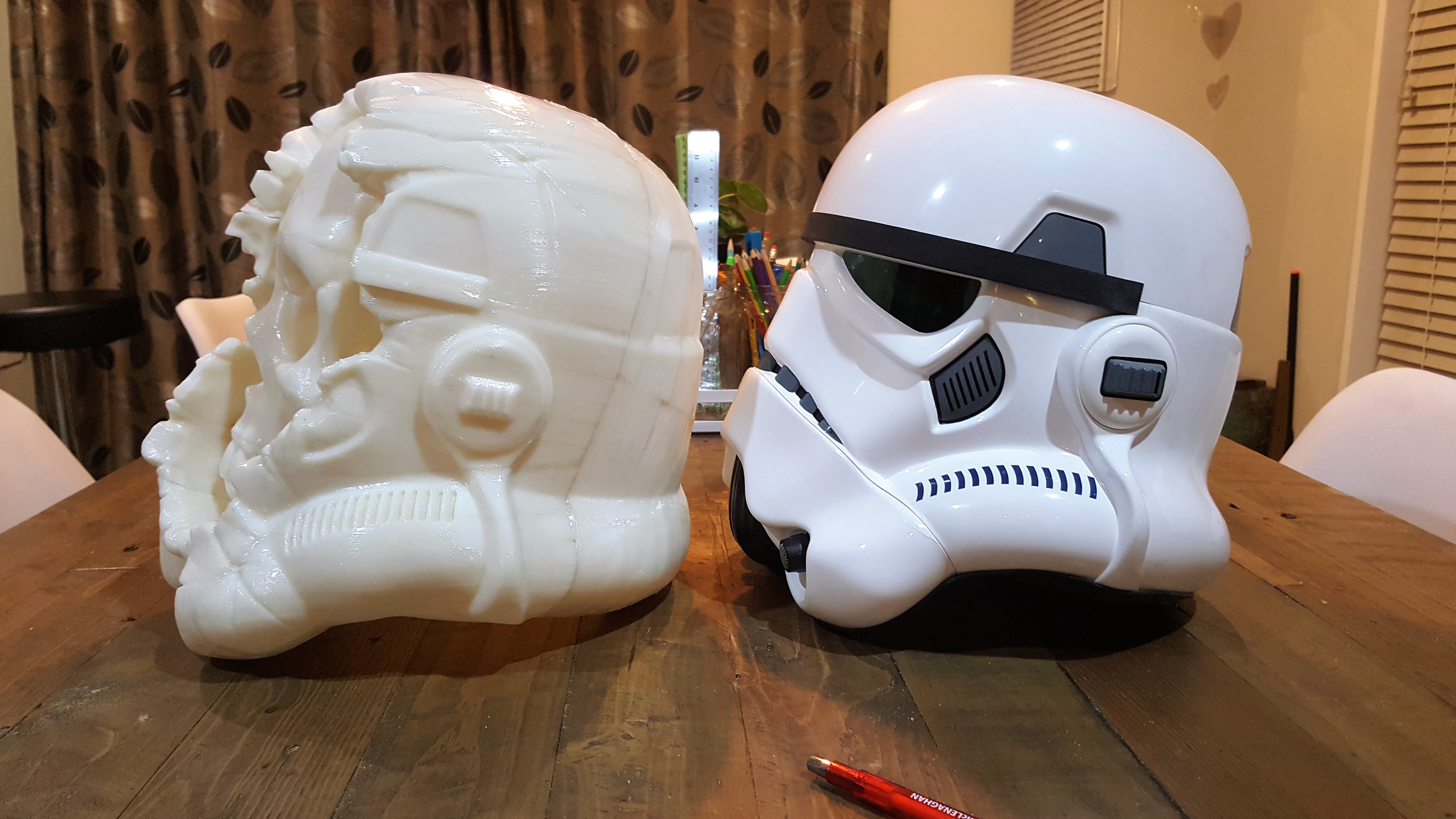 Miniatura 3 do modelo 3D Dead Trooper Helmet Extra Large