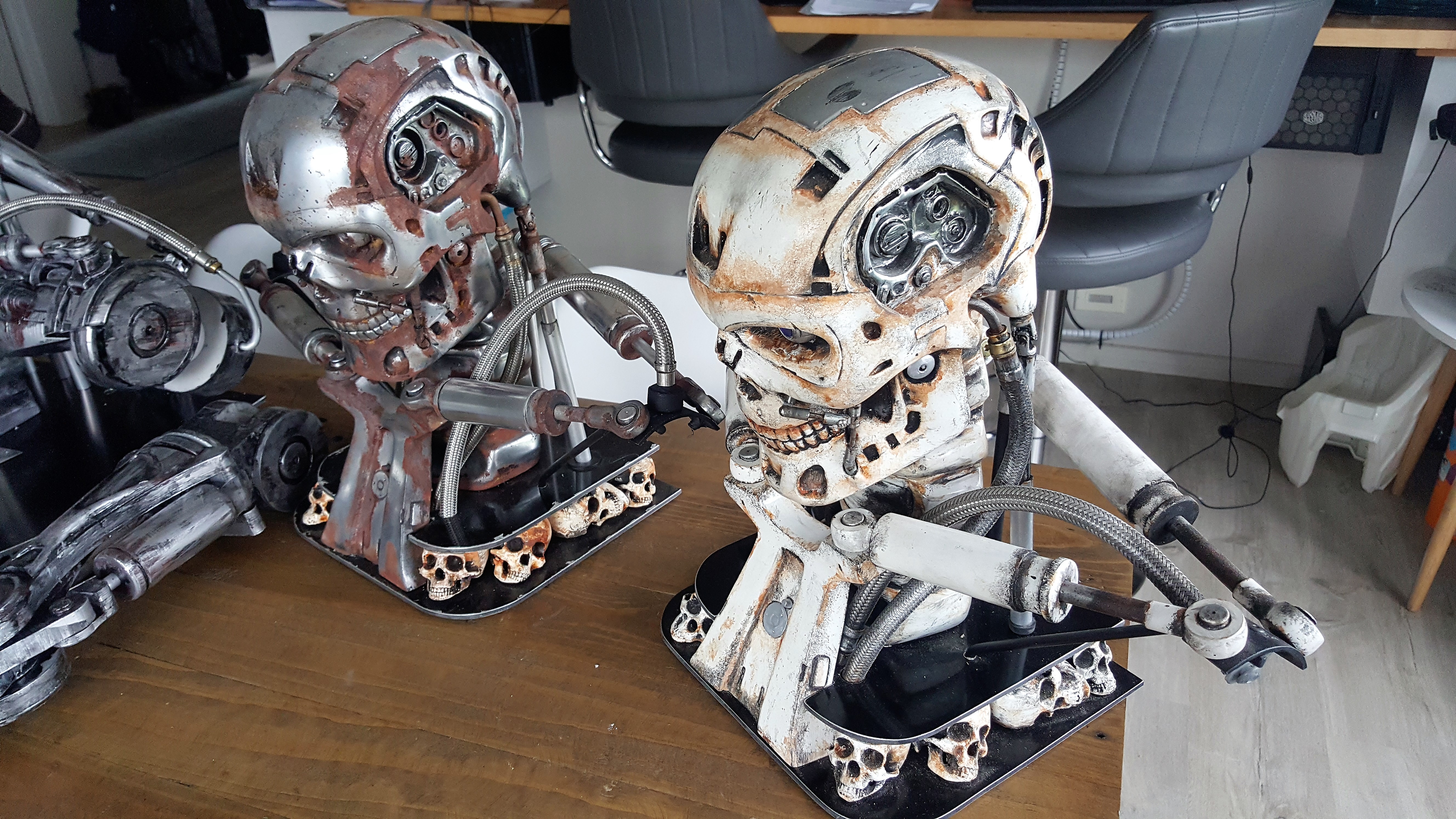Miniatura 60 do modelo 3D Terminator T800 Split Shoulders "Bust Concept"