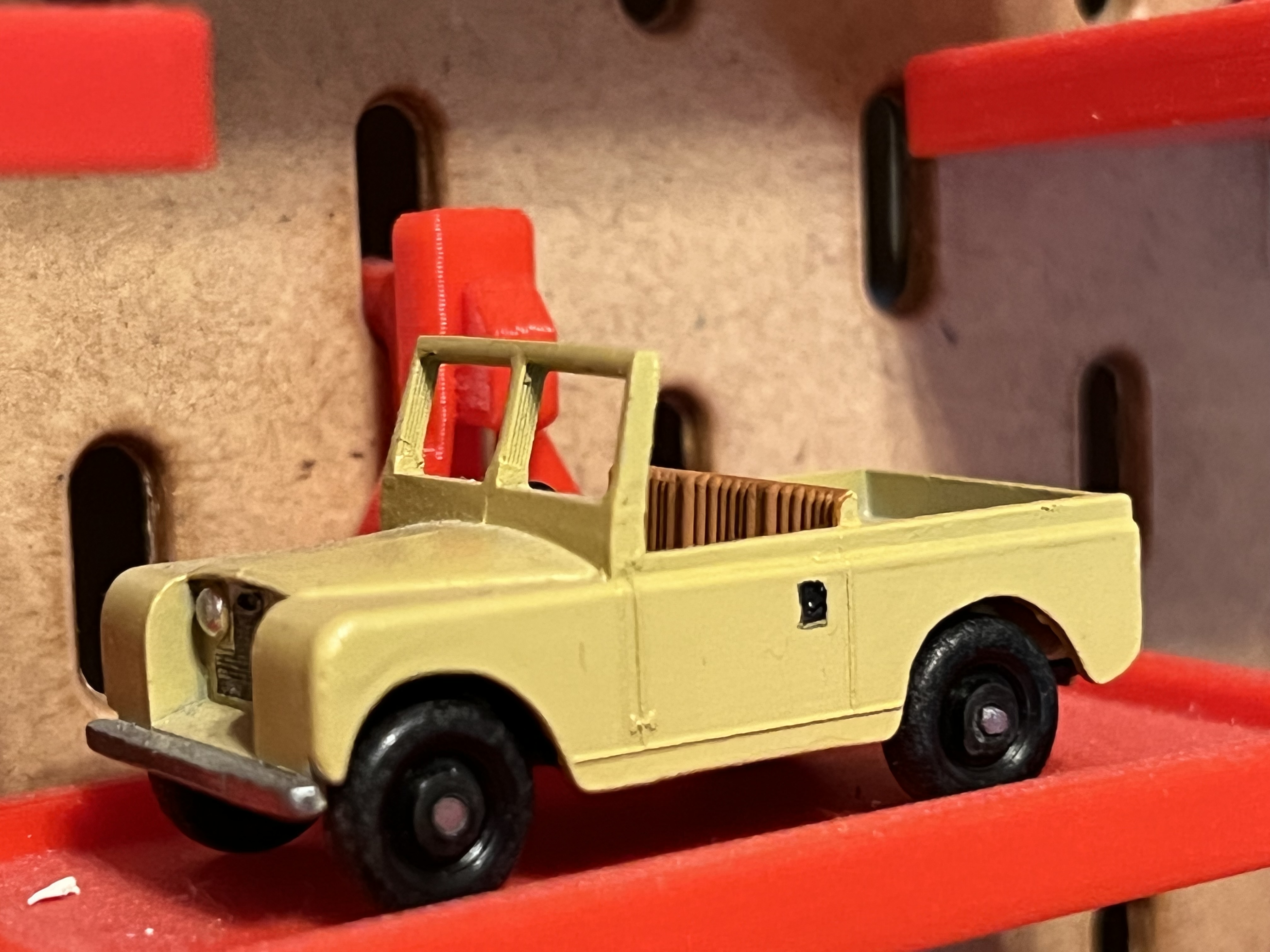 Matchbox Land Rover Window