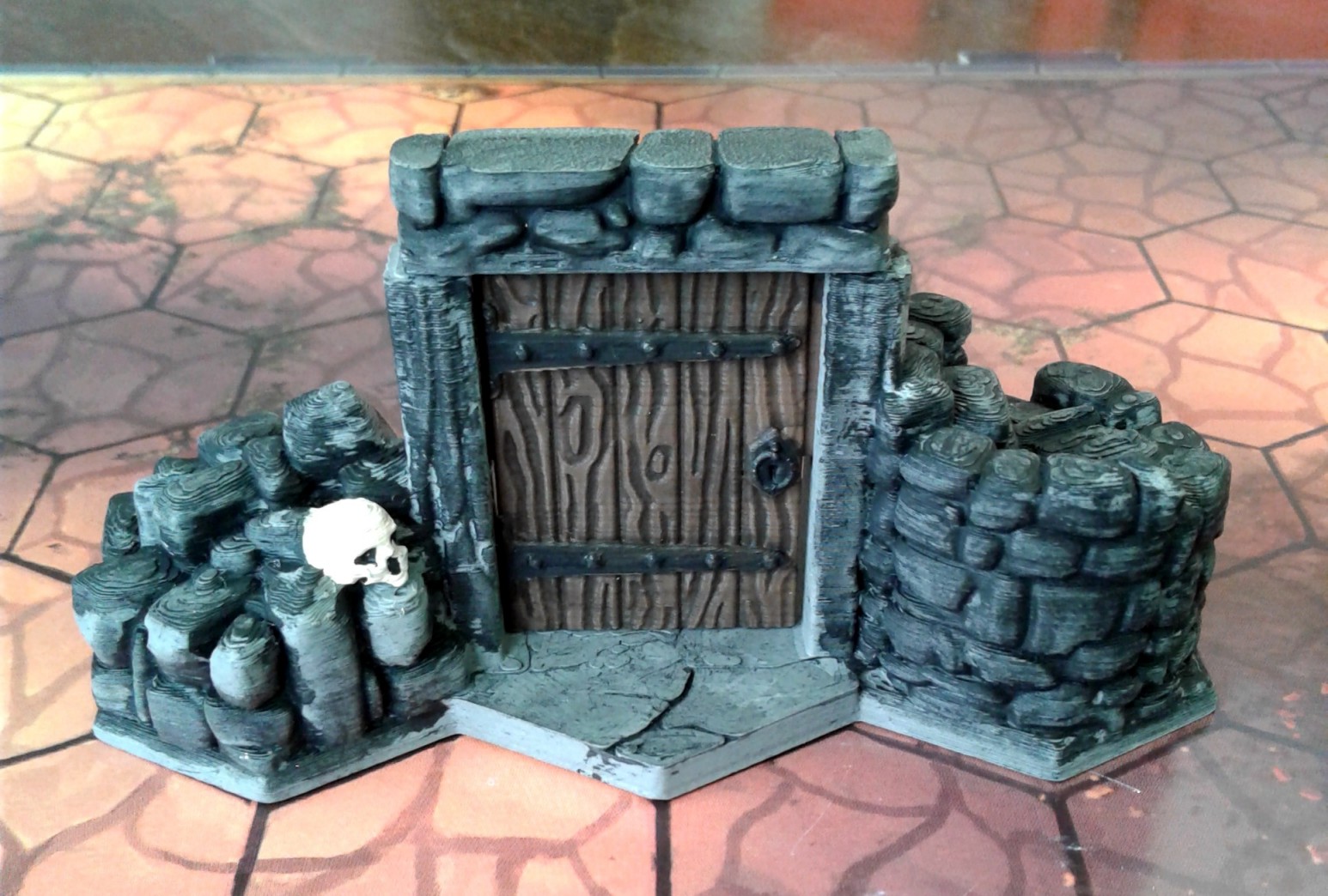 Gloomhaven Walls: Stone Pillar Door Frame (Flat Hex) by Spinodal Zeugma
