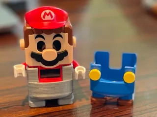 Lego mario online cat