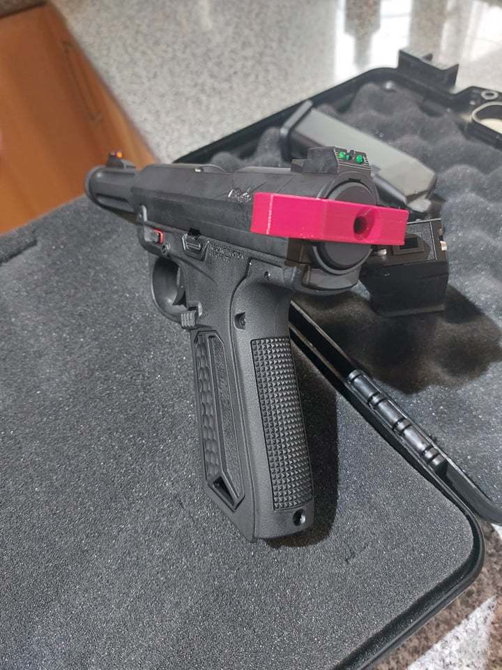 AAP-01 One Side Charging Handel Ambidextrous left / right