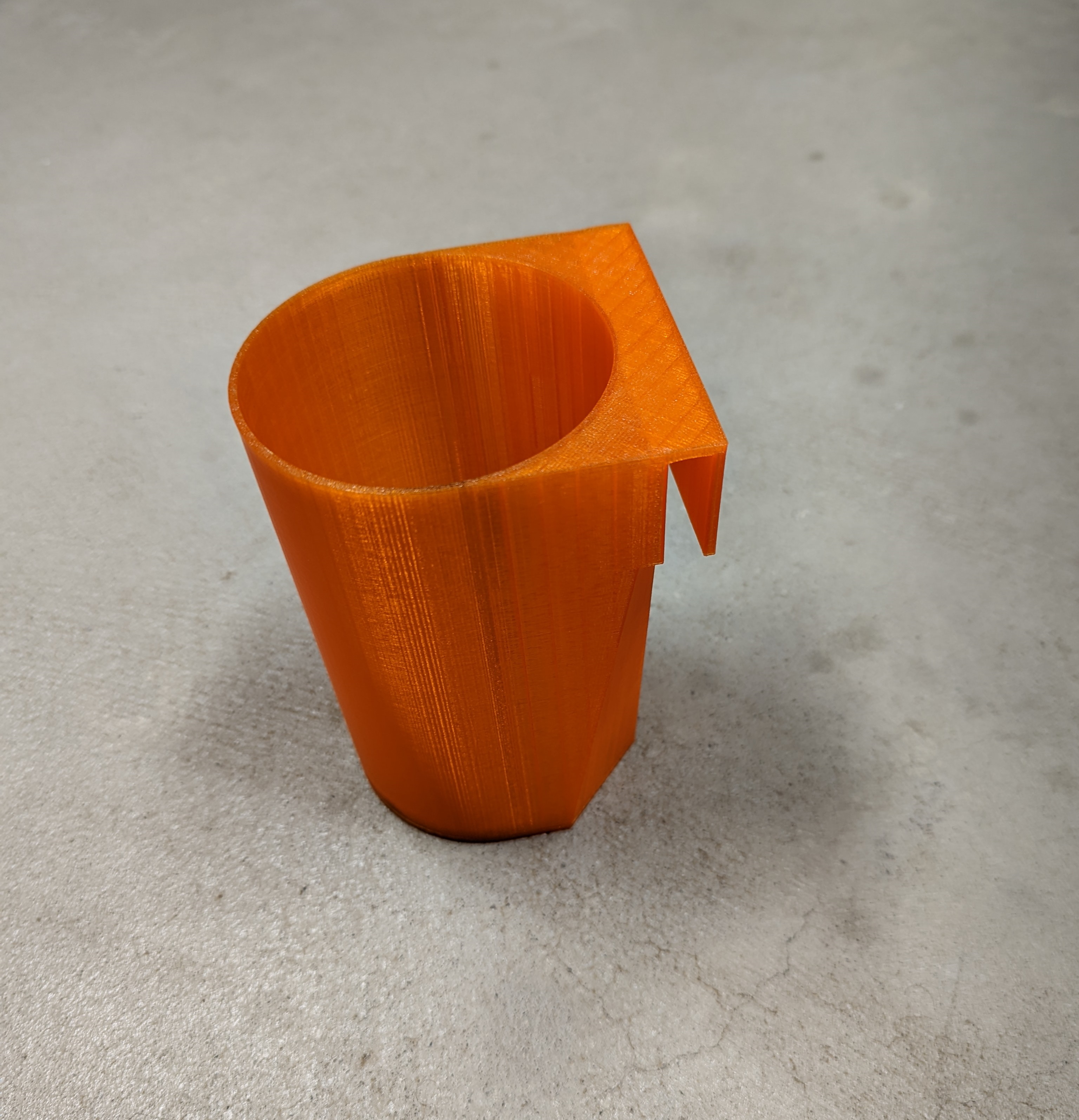 Cup holder for shopping cart