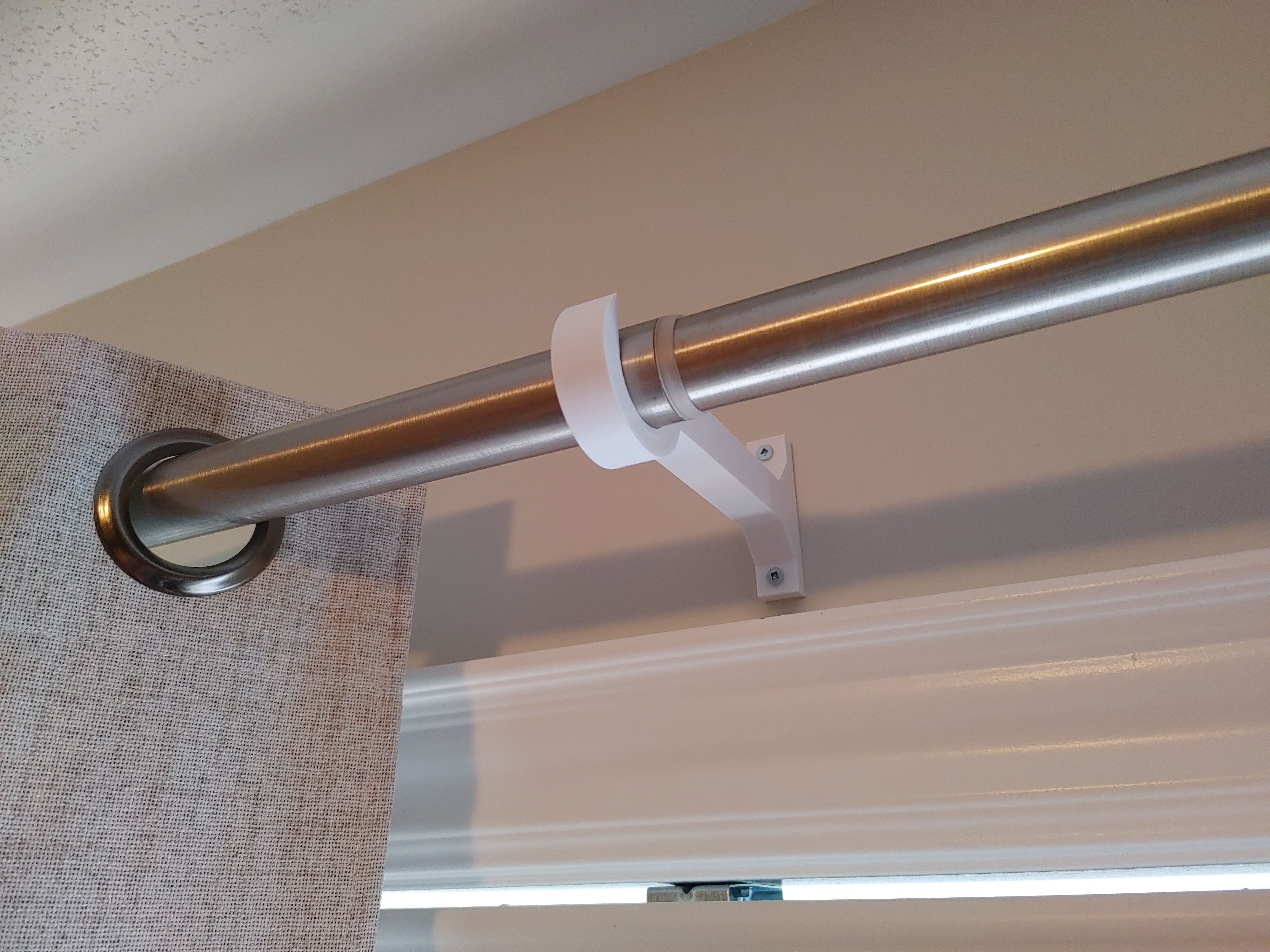 Curtain Rod Support (Parametric)