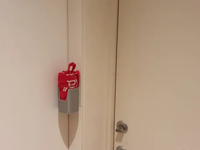 Holder for reusable bag