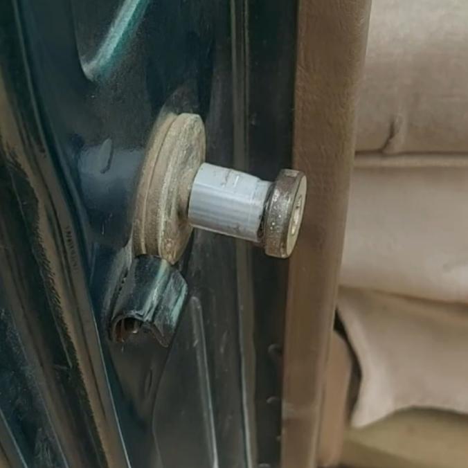 Chevy/GMC door knocker bushing