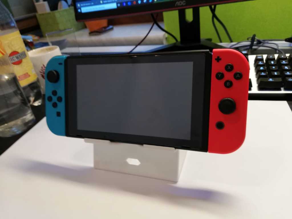 Miniatura 2 do modelo 3D Nintendo Switch holder