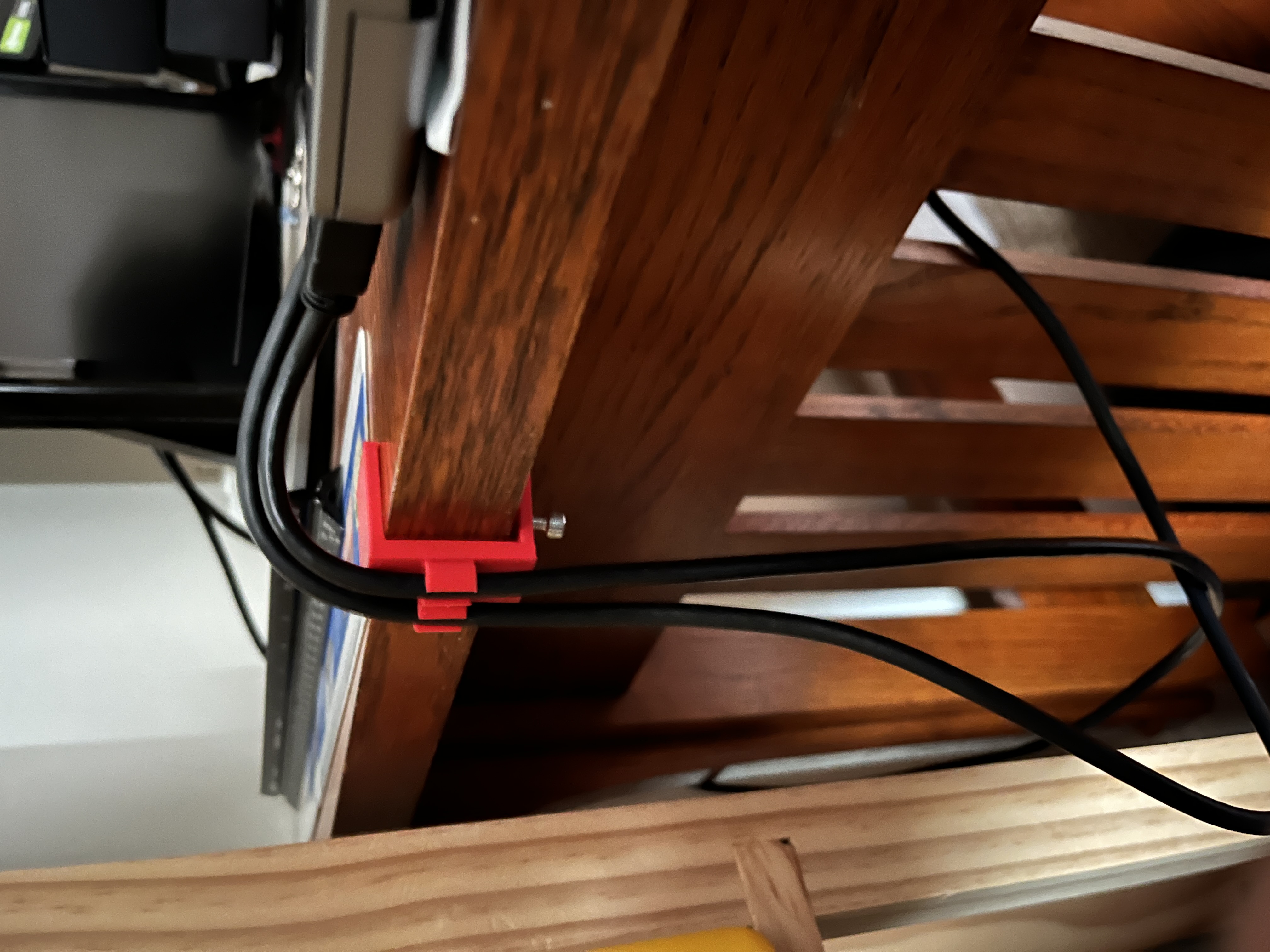 Cable Desktop Holder - 1" or 25.5 mm thick.