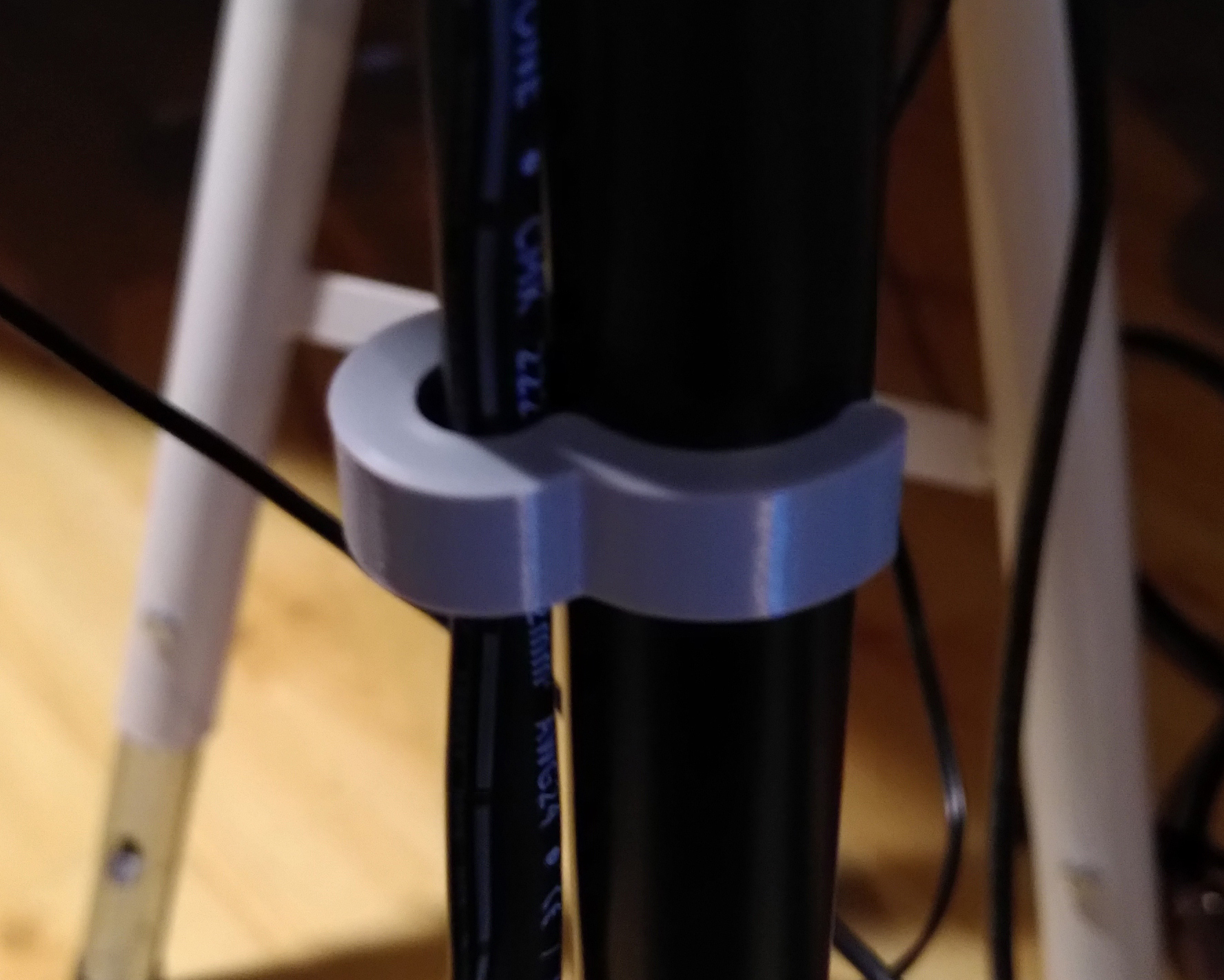 Mic stand cable clip for 20mm stand by peralmered Download free STL