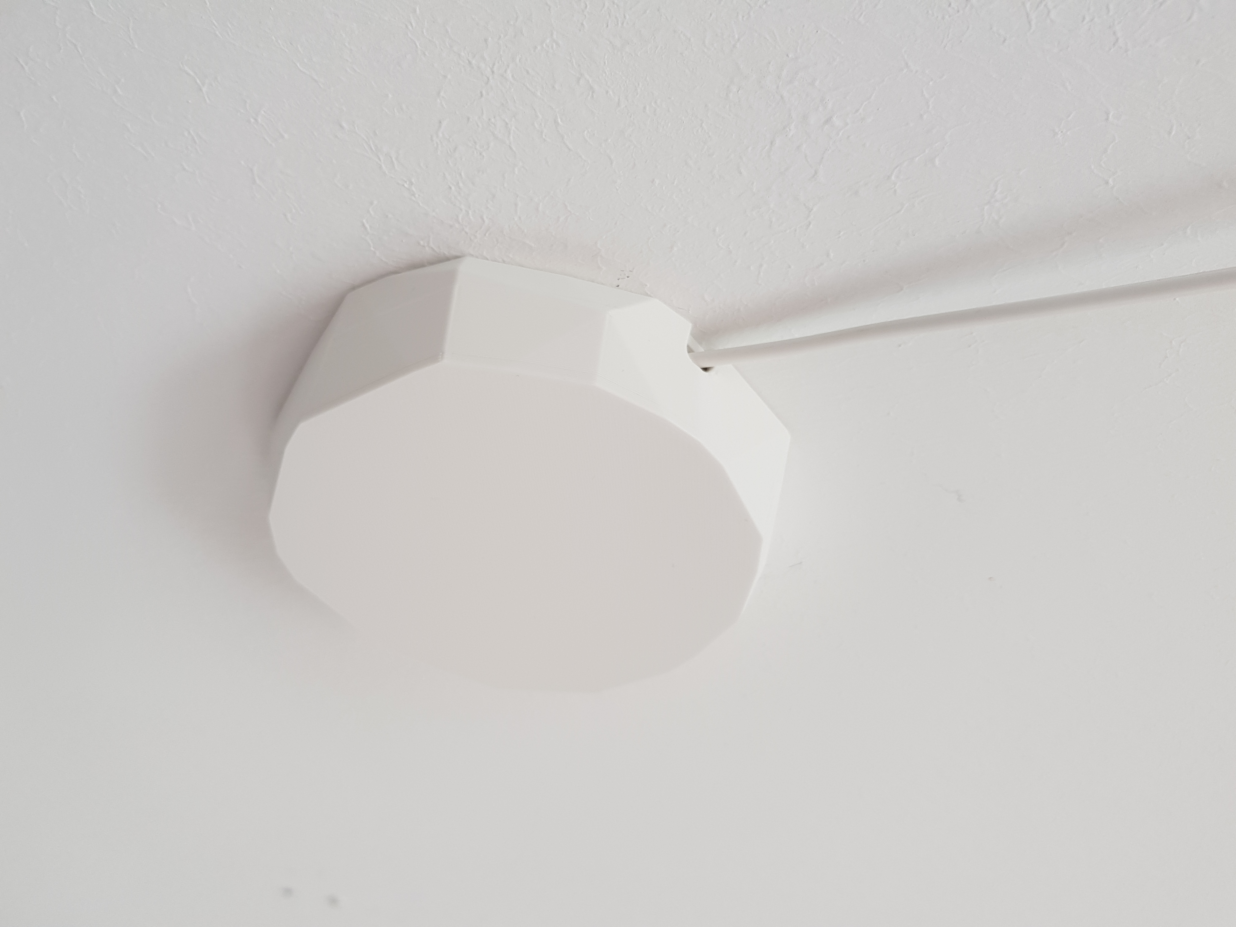 Snap-in Ceiling Cover - open and closed version
