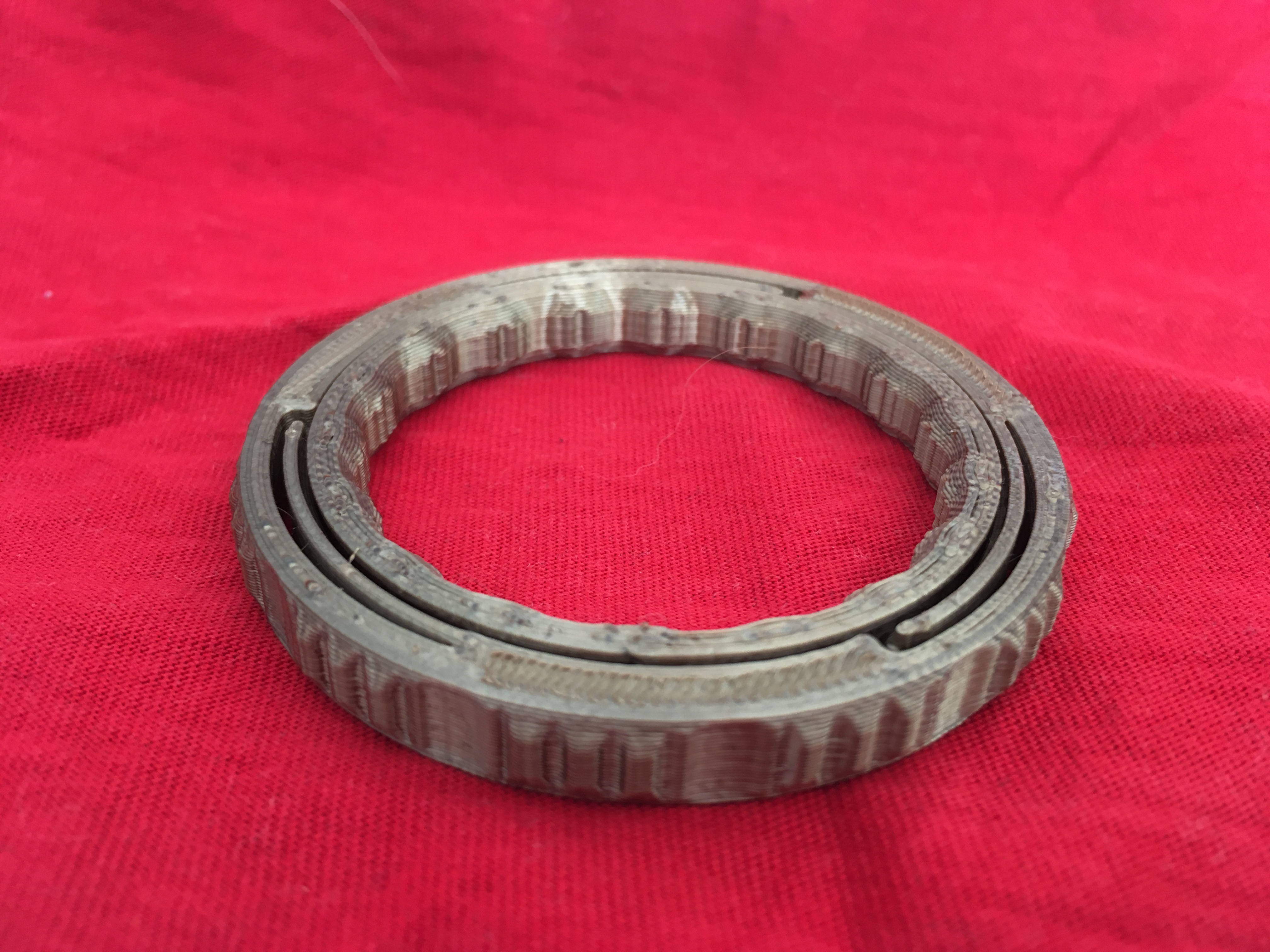 Anti-stress ring (printed in one piece without supports)